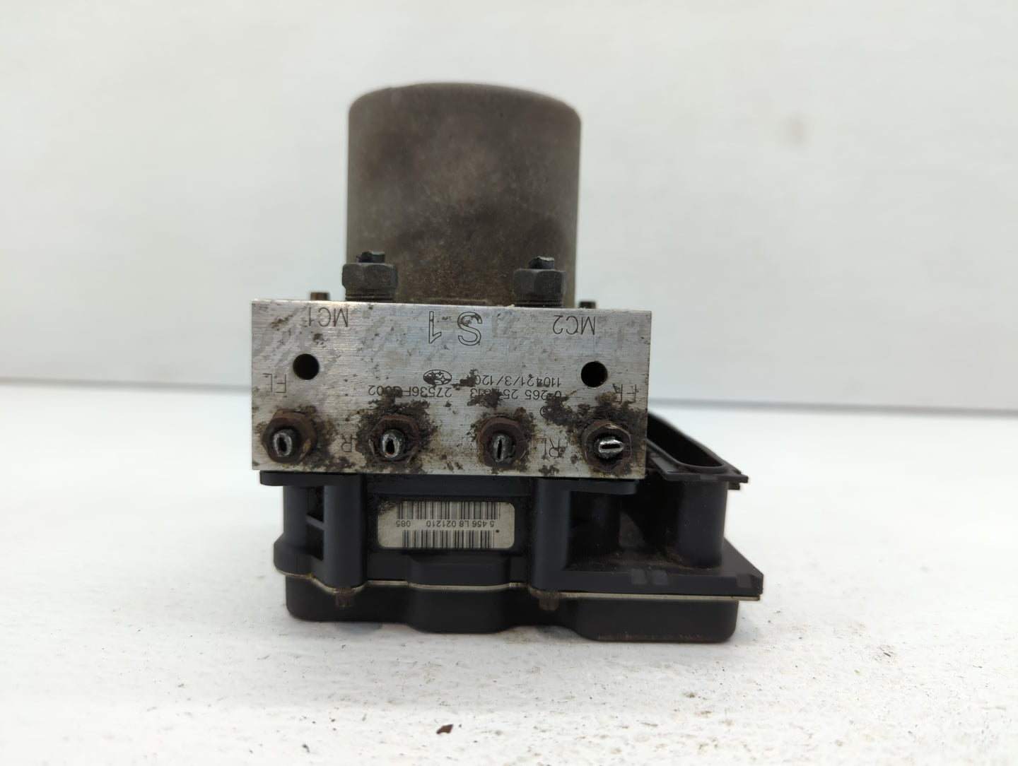 2008-2011 Subaru Impreza ABS Pump Control Module Replacement P/N:27536FG002 27536FG001 Fits Fits 2008 2009 2010 2011 OEM Use