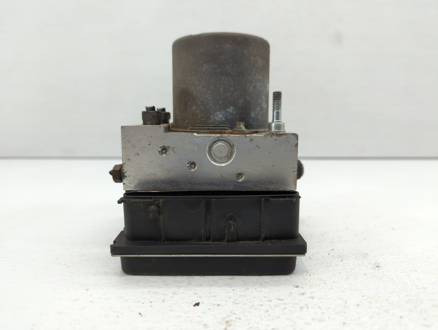 2008-2011 Subaru Impreza ABS Pump Control Module Replacement P/N:27536FG002 27536FG001 Fits Fits 2008 2009 2010 2011 OEM Use