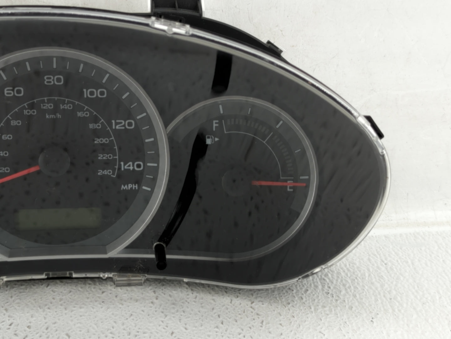 2010-2011 Subaru Impreza Instrument Cluster Speedometer Gauges P/N:85003FG760 Fits Fits 2010 2011 OEM Used Auto Parts - Oemu