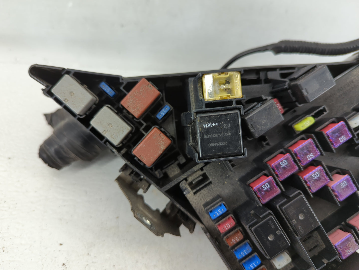 2010-2014 Subaru Impreza Fusebox Fuse Box Panel Relay Module P/N:MB100200B Fits Fits 2010 2011 2012 2013 2014 OEM Used Auto 