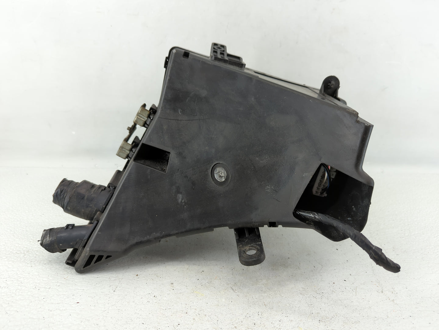 2010-2014 Subaru Impreza Fusebox Fuse Box Panel Relay Module P/N:MB100200B Fits Fits 2010 2011 2012 2013 2014 OEM Used Auto 