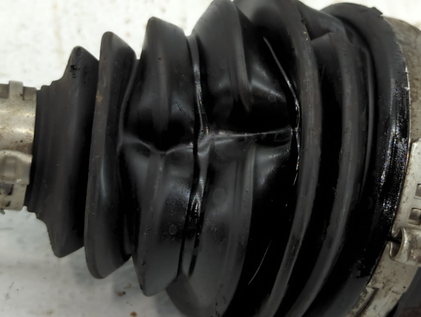 2008-2011 Subaru Impreza Axle Shaft Front Driver Cv C/v - Oemusedautoparts1.com