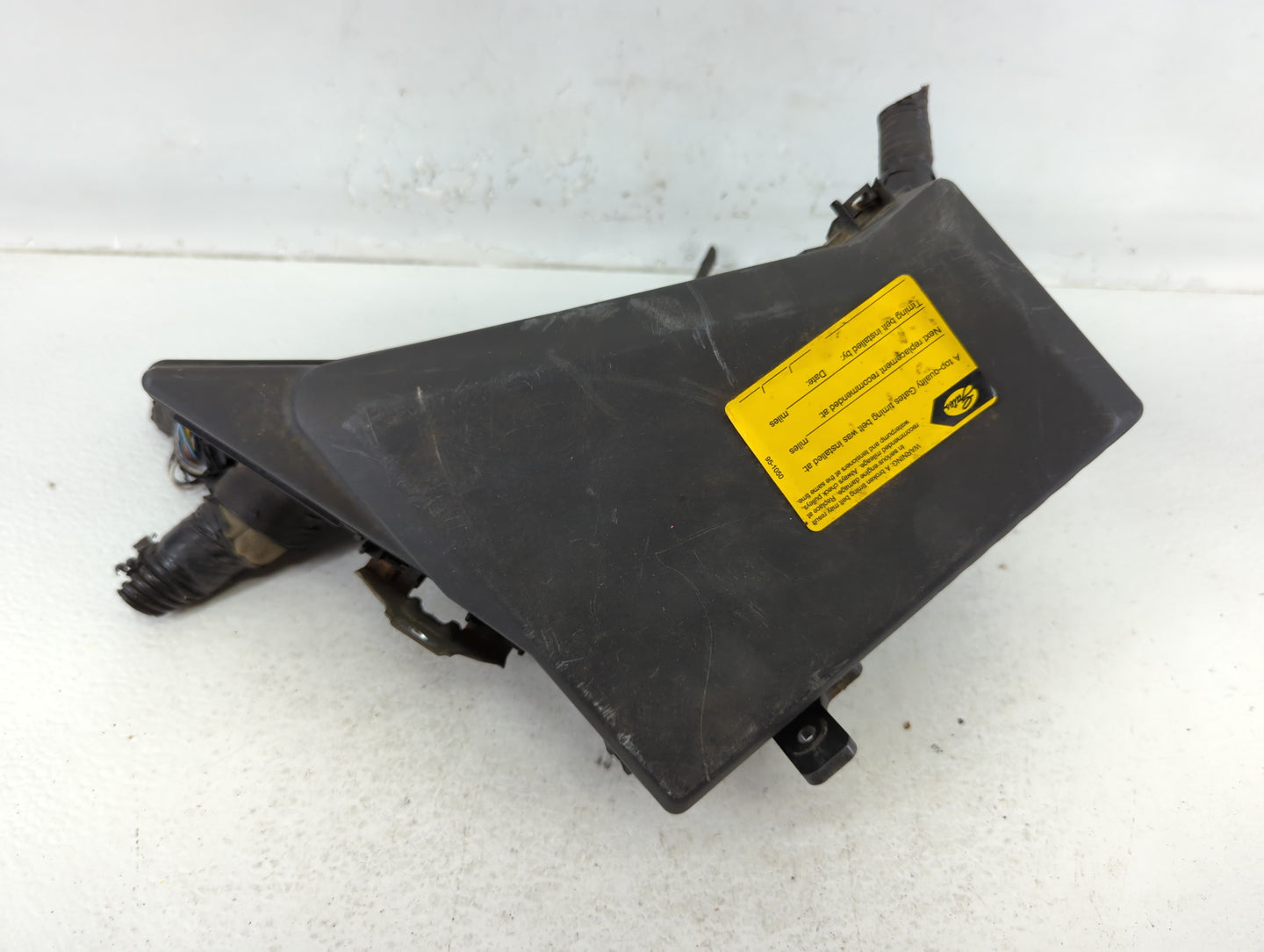 2008-2011 Subaru Impreza Fusebox Fuse Box Panel Relay Module P/N:MB100200B Fits Fits 2008 2009 2010 2011 OEM Used Auto Parts