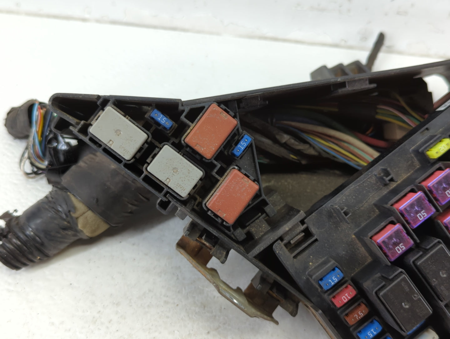 2008-2011 Subaru Impreza Fusebox Fuse Box Panel Relay Module P/N:MB100200B Fits Fits 2008 2009 2010 2011 OEM Used Auto Parts