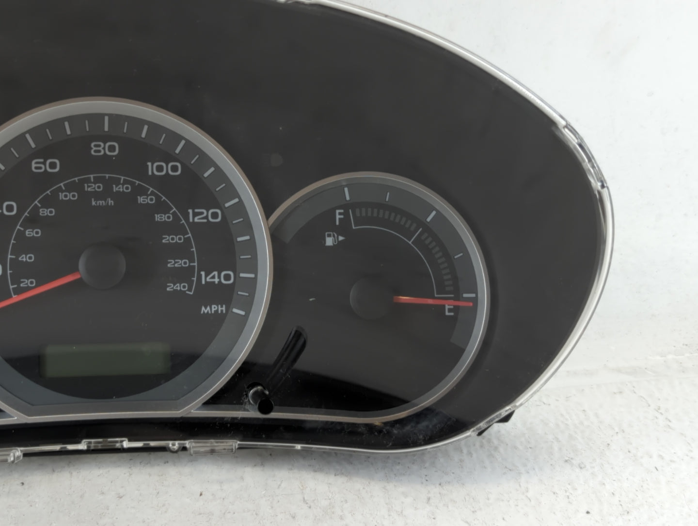 2010-2011 Subaru Impreza Instrument Cluster Speedometer Gauges P/N:85003FG760 Fits Fits 2010 2011 OEM Used Auto Parts - Oemu
