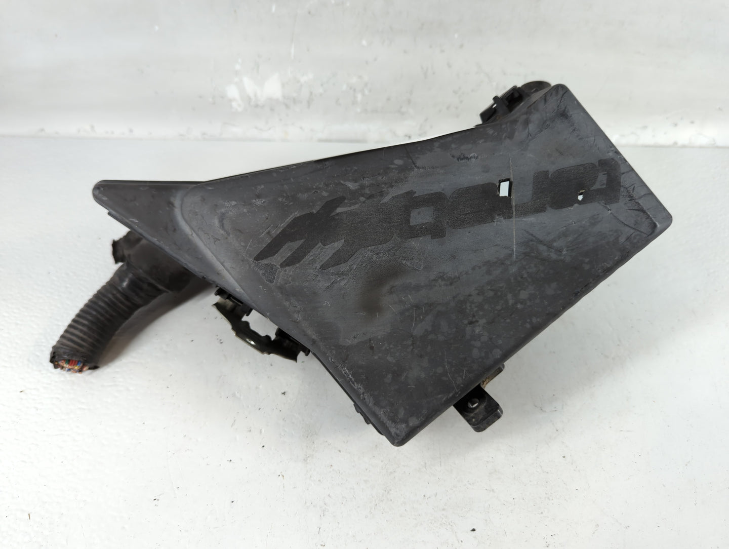 2010-2014 Subaru Impreza Fusebox Fuse Box Panel Relay Module P/N:MB100200B Fits Fits 2010 2011 2012 2013 2014 OEM Used Auto 