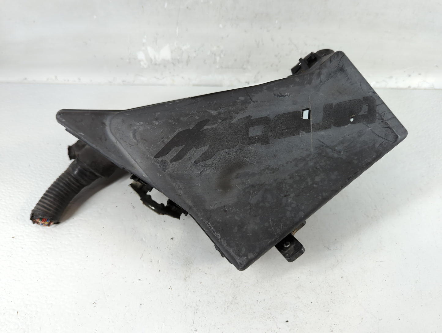 2010-2014 Subaru Impreza Fusebox Fuse Box Panel Relay Module P/N:MB100200B Fits Fits 2010 2011 2012 2013 2014 OEM Used Auto 