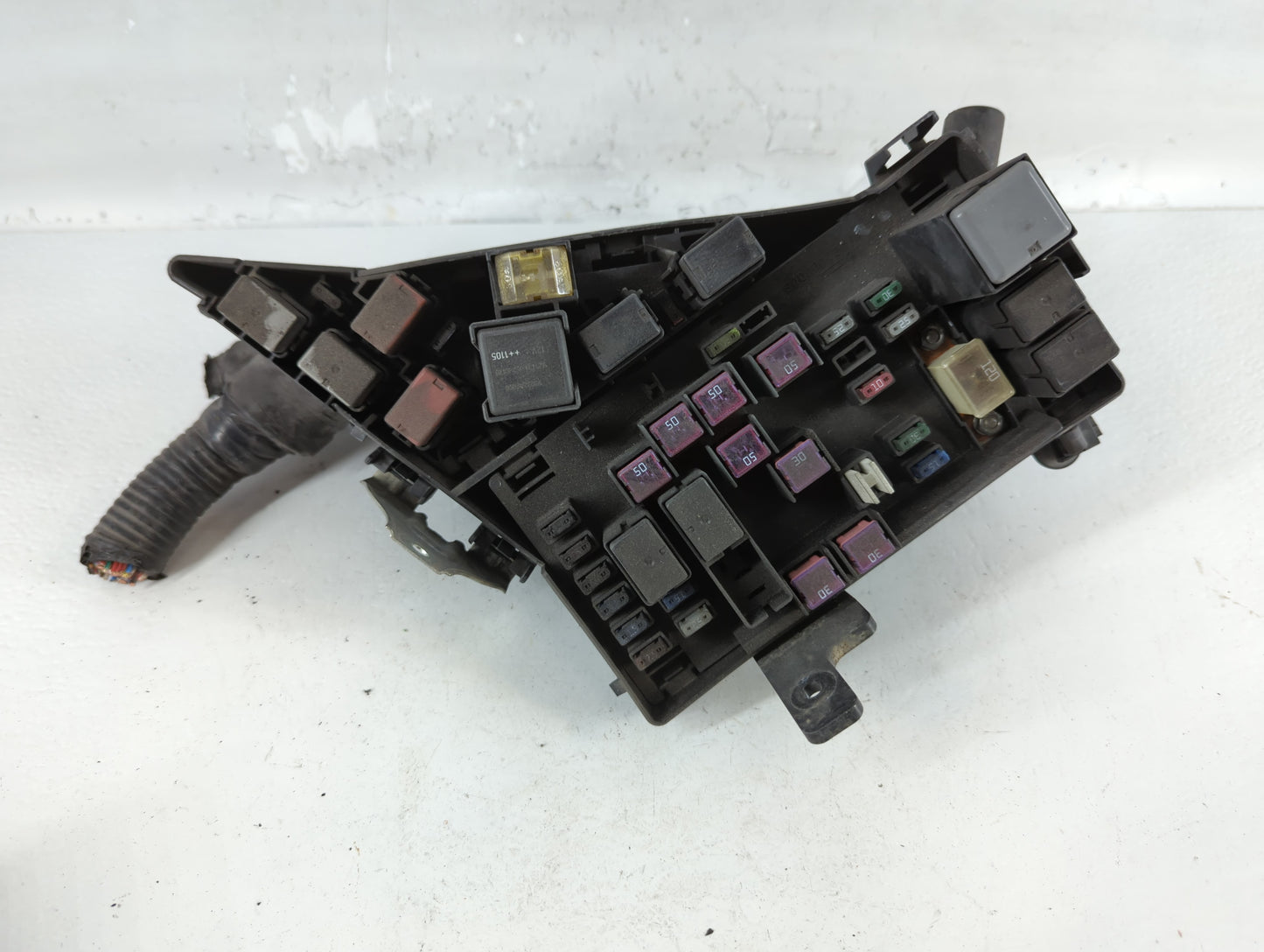2010-2014 Subaru Impreza Fusebox Fuse Box Panel Relay Module P/N:MB100200B Fits Fits 2010 2011 2012 2013 2014 OEM Used Auto 