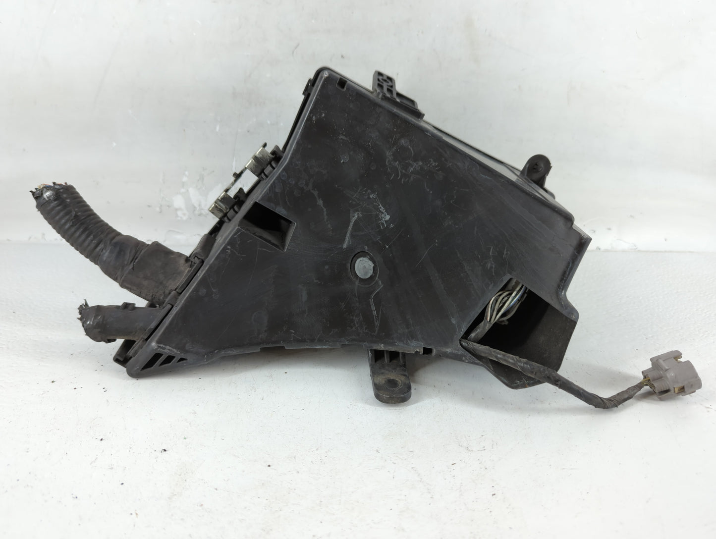 2010-2014 Subaru Impreza Fusebox Fuse Box Panel Relay Module P/N:MB100200B Fits Fits 2010 2011 2012 2013 2014 OEM Used Auto 
