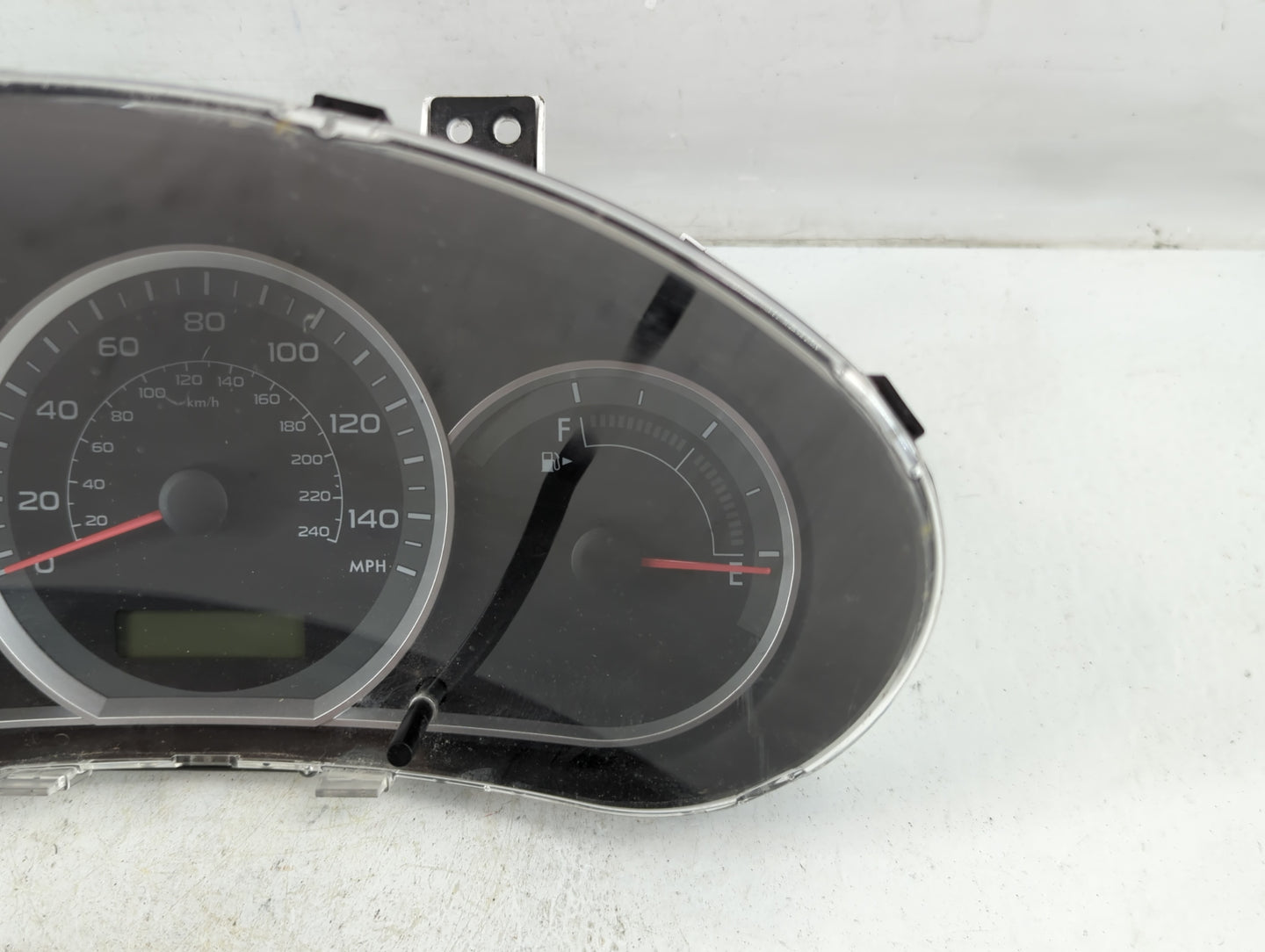2010-2011 Subaru Impreza Instrument Cluster Speedometer Gauges P/N:85003FG750 Fits Fits 2010 2011 OEM Used Auto Parts - Oemu