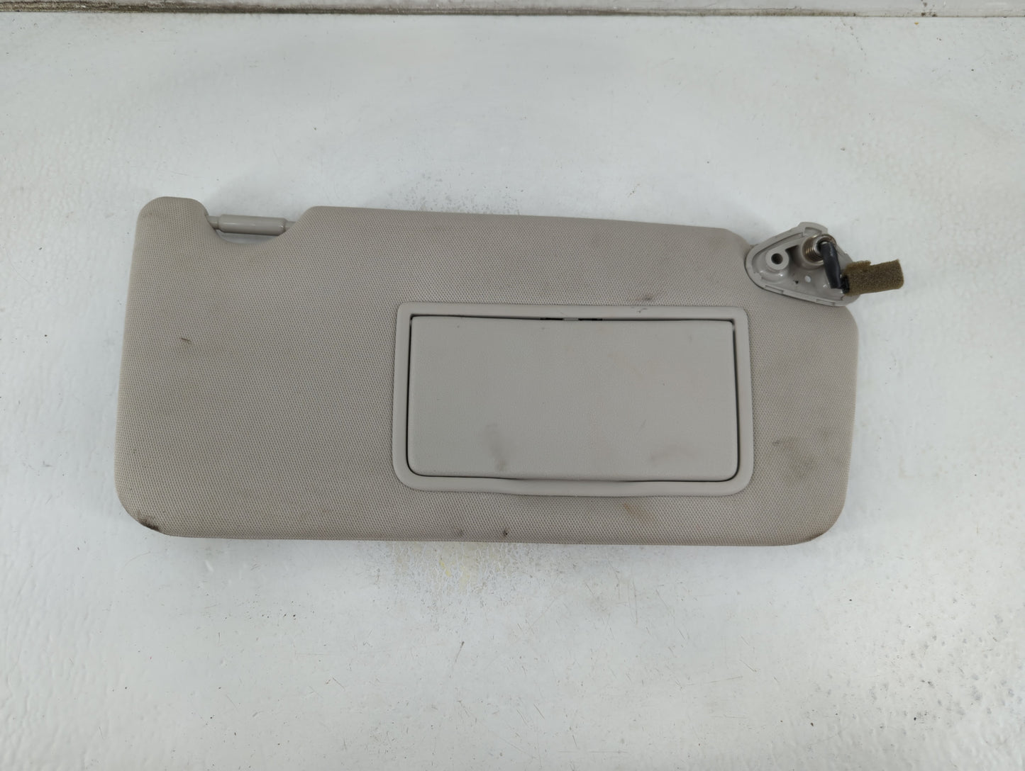 2010-2014 Subaru Legacy Sun Visor Shade Replacement Passenger Right Mirror Fits Fits 2010 2011 2012 2013 2014 OEM Used Auto 