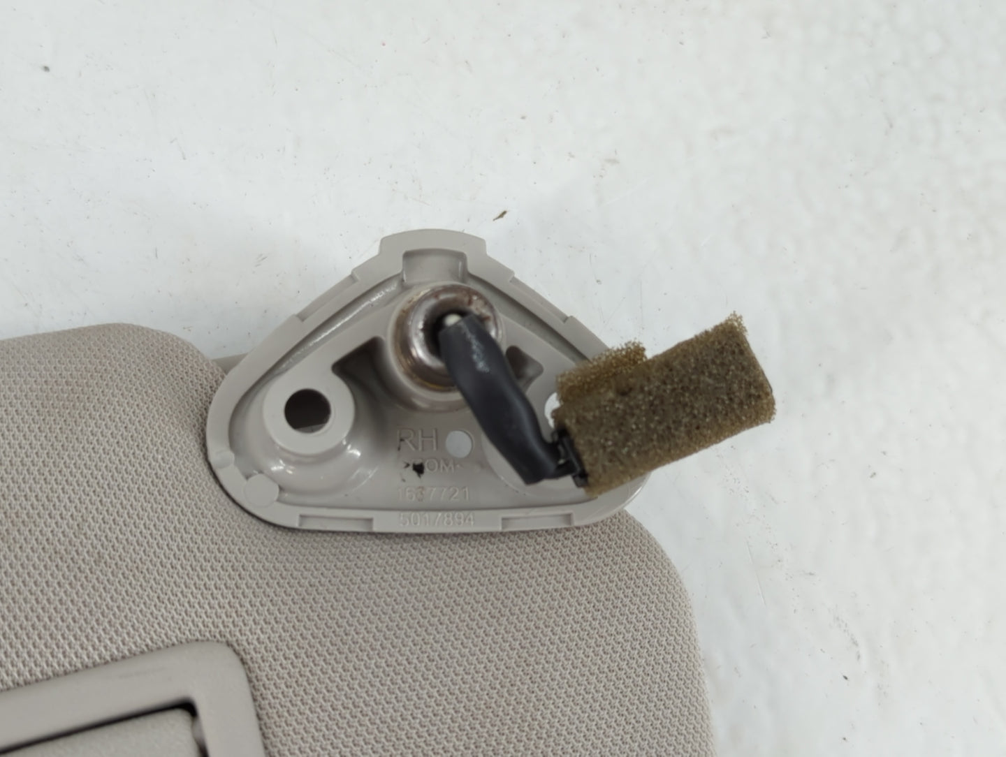 2010-2014 Subaru Legacy Sun Visor Shade Replacement Passenger Right Mirror Fits Fits 2010 2011 2012 2013 2014 OEM Used Auto 