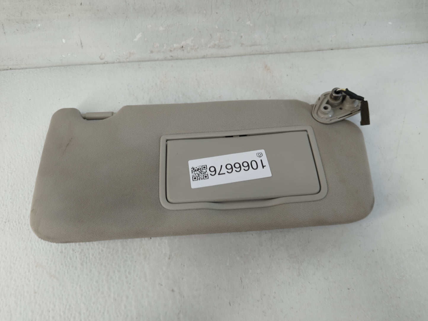 2010-2014 Subaru Legacy Sun Visor Shade Replacement Passenger Right Mirror Fits Fits 2010 2011 2012 2013 2014 OEM Used Auto 