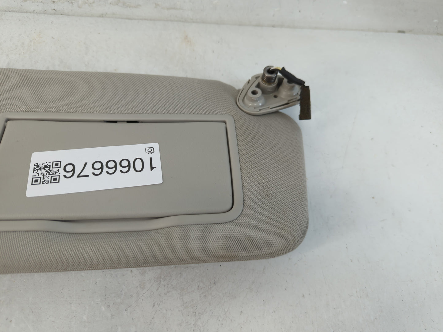 2010-2014 Subaru Legacy Sun Visor Shade Replacement Passenger Right Mirror Fits Fits 2010 2011 2012 2013 2014 OEM Used Auto 