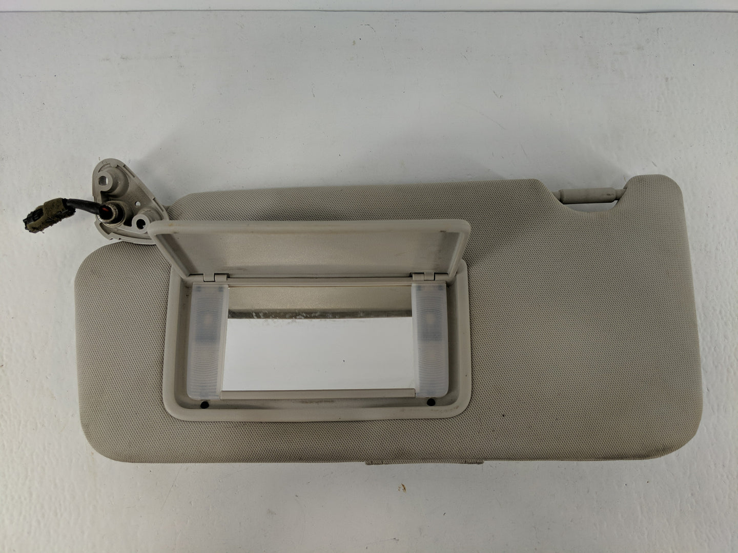 2010-2014 Subaru Legacy Sun Visor Shade Replacement Driver Left Mirror Fits Fits 2010 2011 2012 2013 2014 OEM Used Auto Part