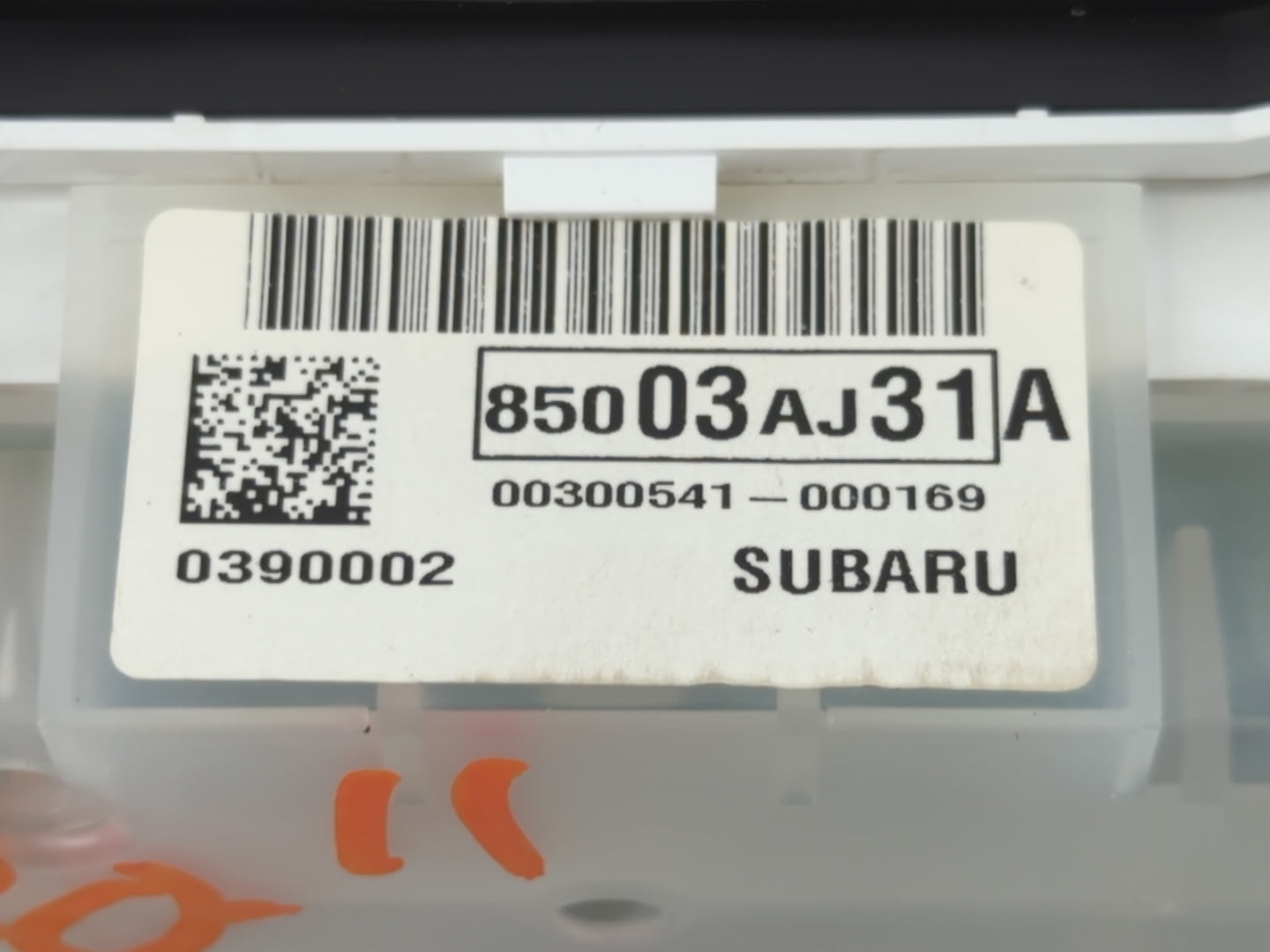 2011 Subaru Legacy Instrument Cluster Speedometer Gauges P/N:85003AJ31A Fits OEM Used Auto Parts - Oemusedautoparts1.com