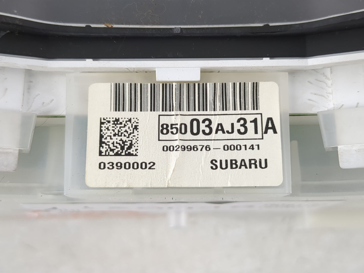 2011 Subaru Legacy Instrument Cluster Speedometer Gauges P/N:85003AJ31A Fits OEM Used Auto Parts - Oemusedautoparts1.com