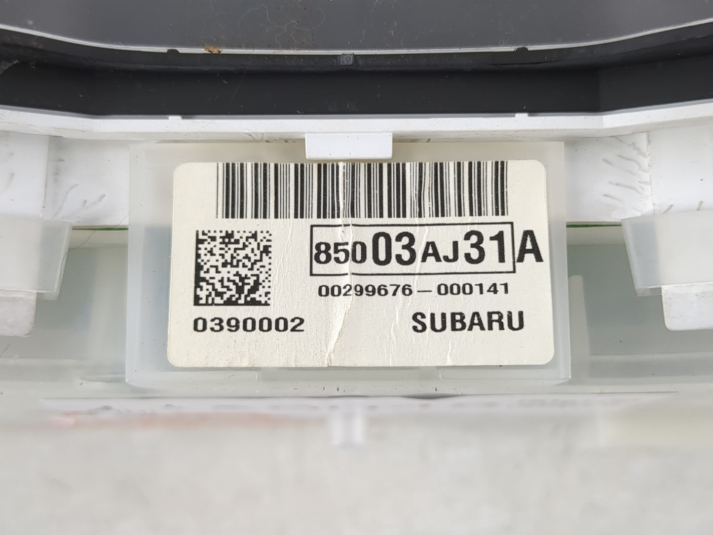 2011 Subaru Legacy Instrument Cluster Speedometer Gauges P/N:85003AJ31A Fits OEM Used Auto Parts - Oemusedautoparts1.com