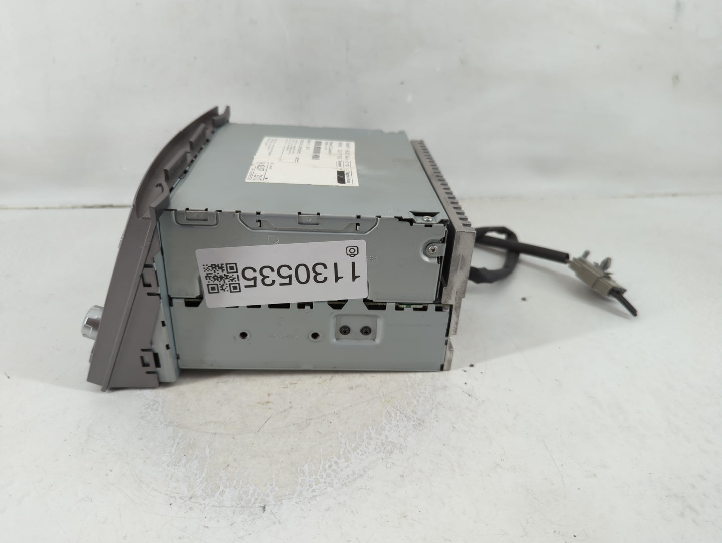 2011-2014 Subaru Legacy Radio AM FM Cd Player Receiver Replacement P/N:86201AJ64A Fits Fits 2011 2012 2013 2014 OEM Used Aut