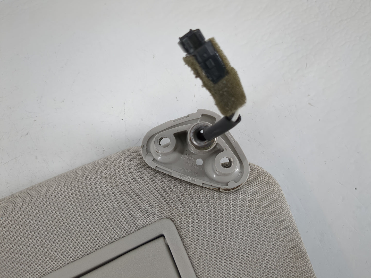 2010-2014 Subaru Legacy Sun Visor Shade Replacement Passenger Right Mirror Fits Fits 2010 2011 2012 2013 2014 OEM Used Auto 