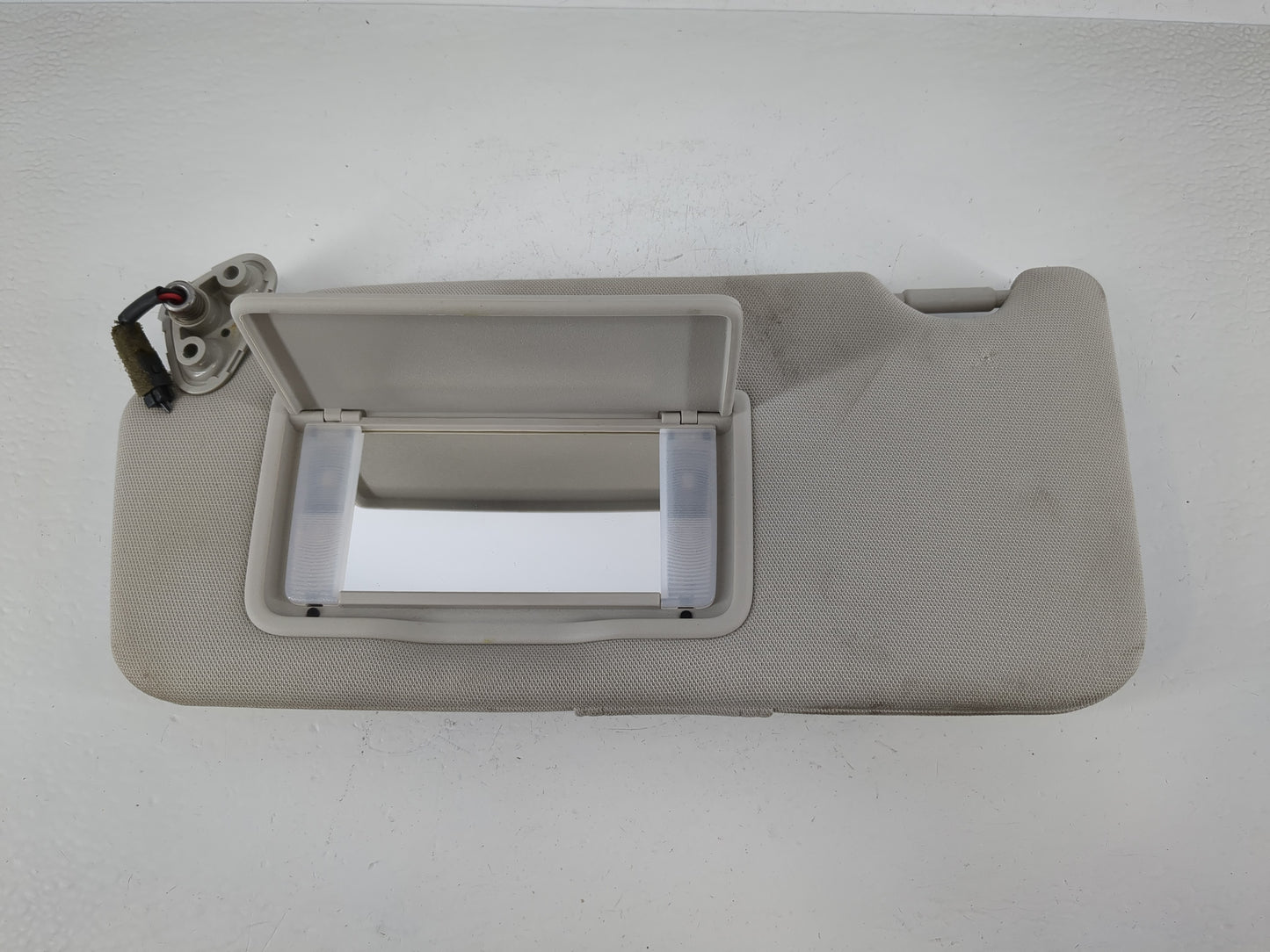 2010-2014 Subaru Legacy Sun Visor Shade Replacement Driver Left Mirror Fits Fits 2010 2011 2012 2013 2014 OEM Used Auto Part