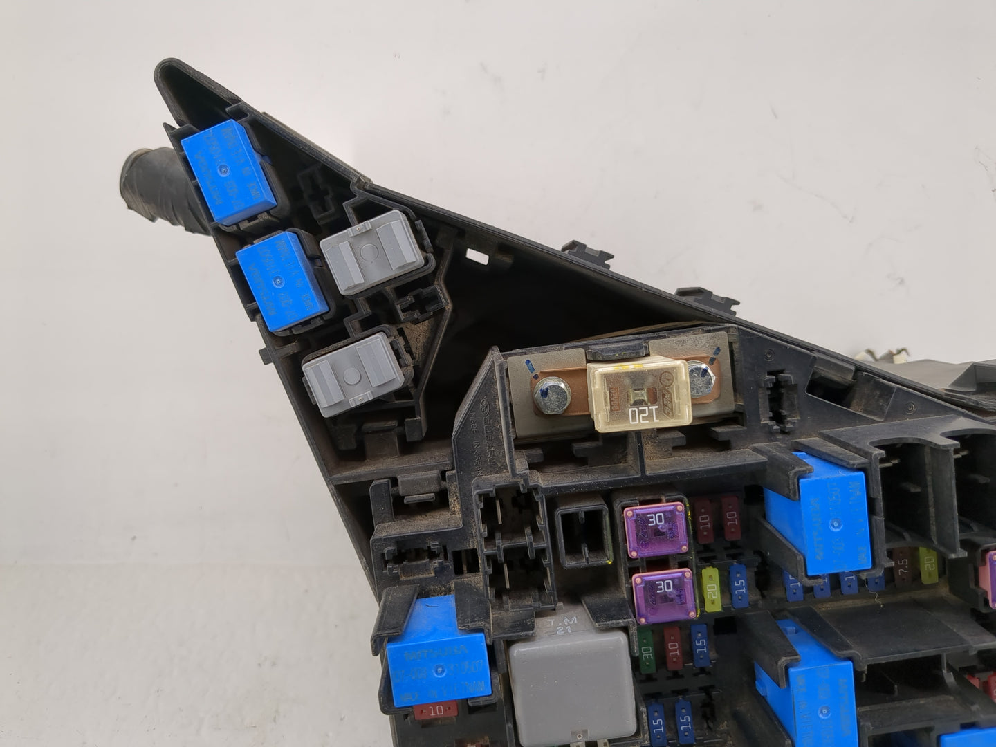 2010-2014 Subaru Legacy Fusebox Fuse Box Panel Relay Module Fits Fits 2010 2011 2012 2013 2014 OEM Used Auto Parts - Oemused