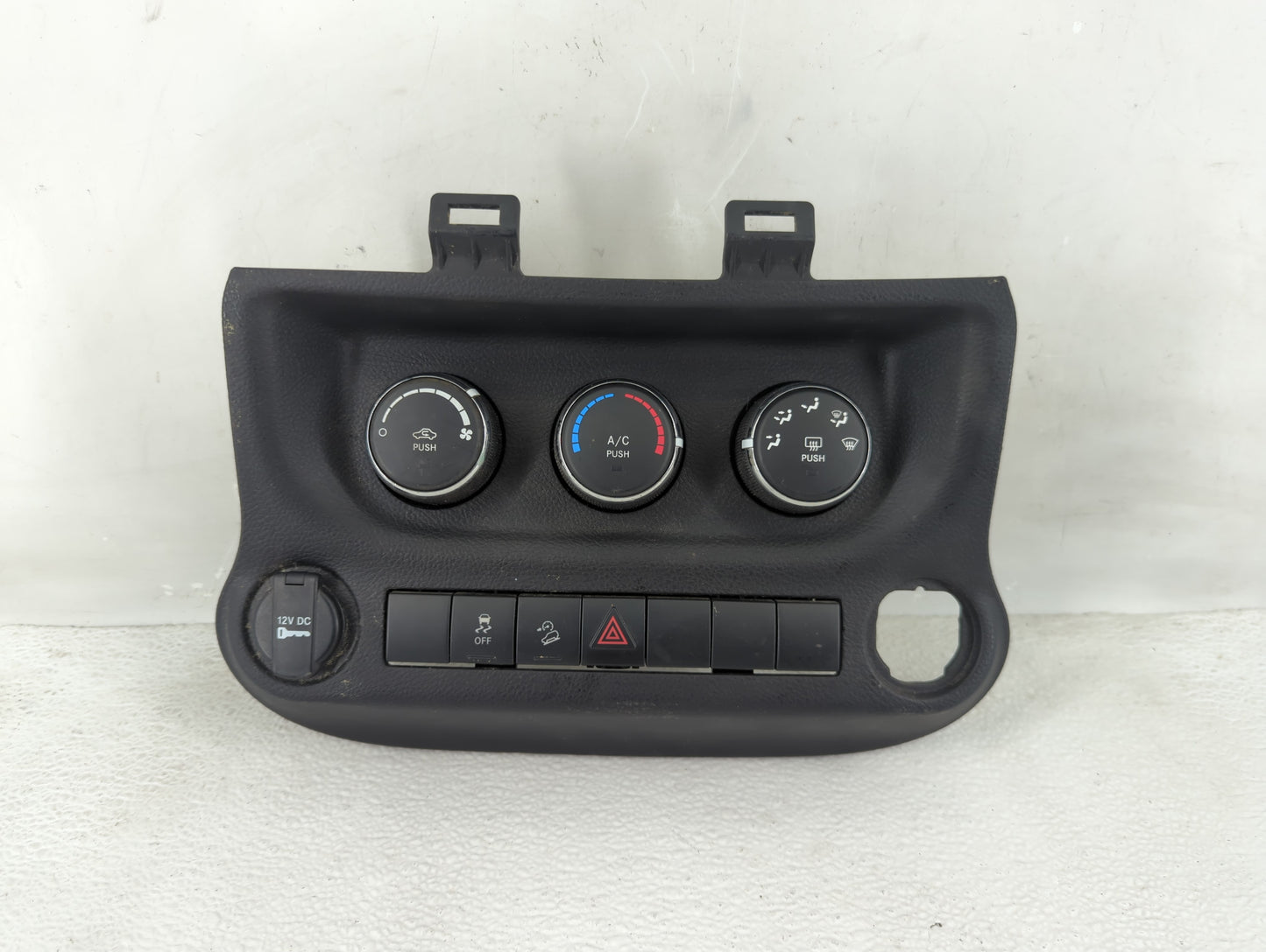 2010-2014 Subaru Legacy Climate Control Module Temperature AC/Heater Replacement P/N:72311AJ08A Fits Fits 2010 2011 2012 201