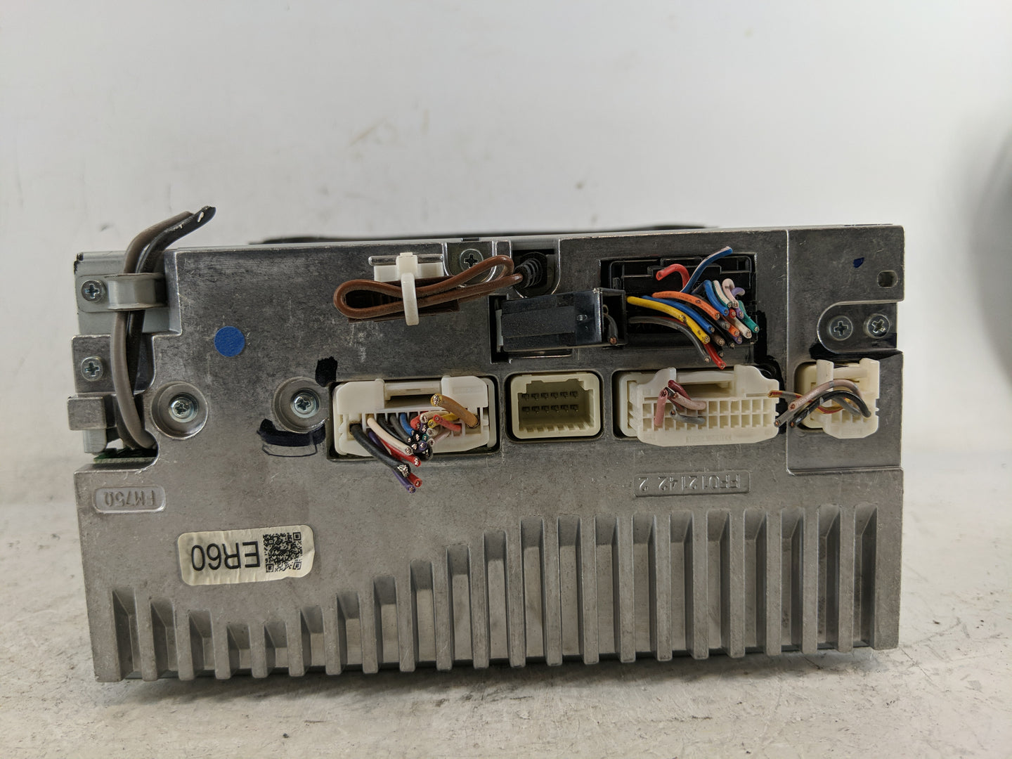 2010-2012 Subaru Legacy Radio AM FM Cd Player Receiver Replacement Fits Fits 2010 2011 2012 OEM Used Auto Parts - Oemusedaut