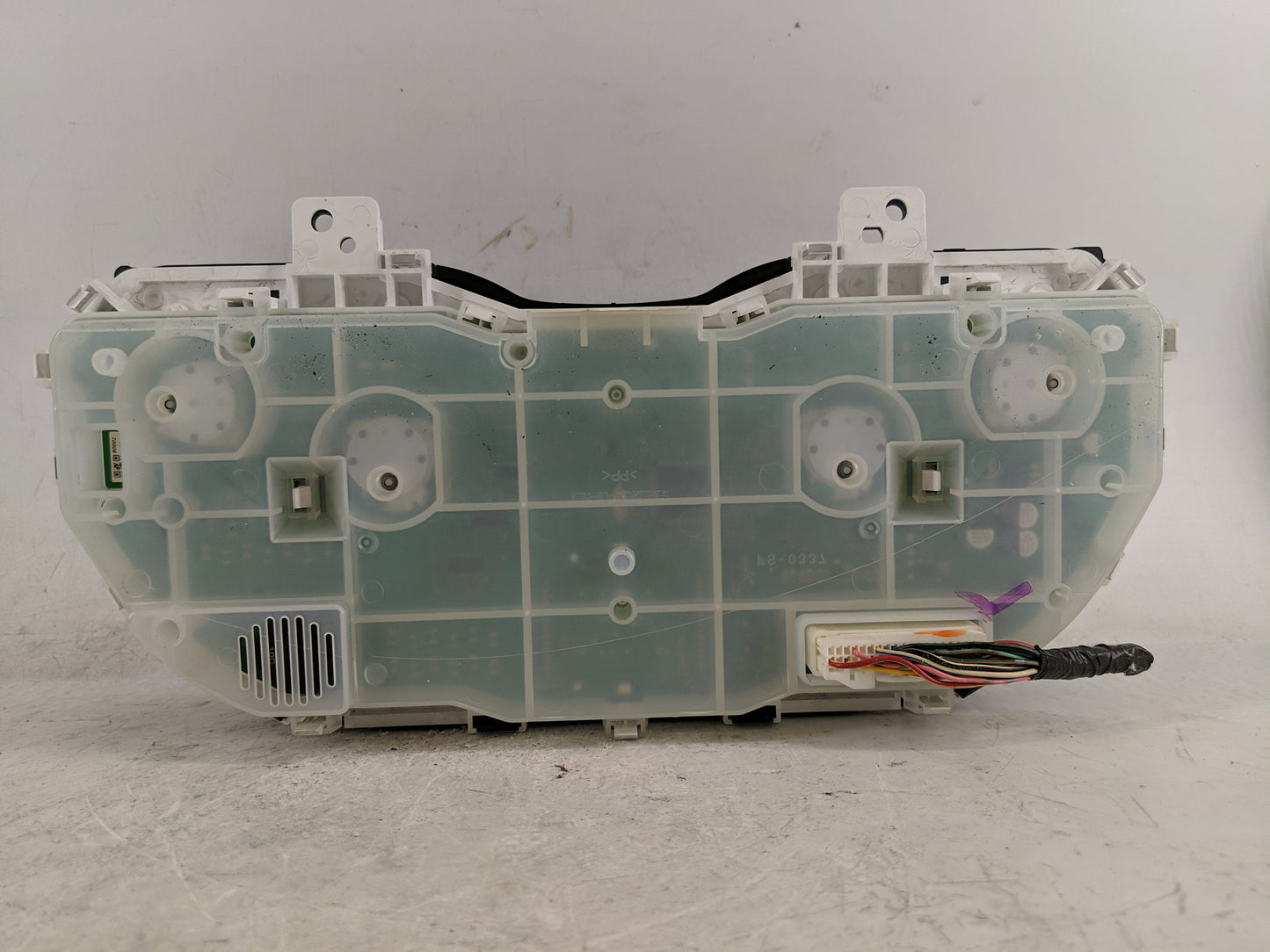2011 Subaru Legacy Instrument Cluster Speedometer Gauges P/N:85003AJ31A Fits OEM Used Auto Parts - Oemusedautoparts1.com