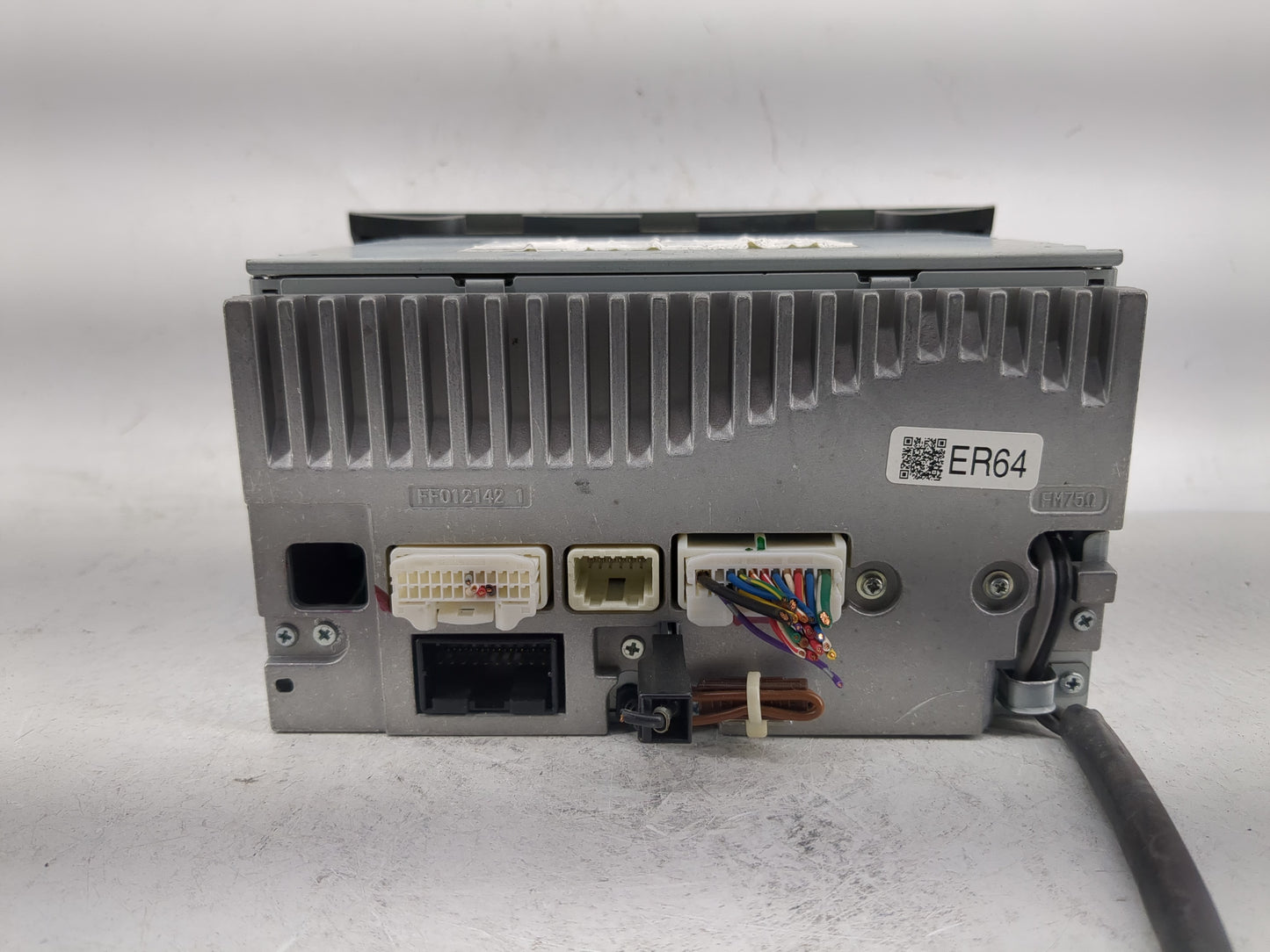 2010-2012 Subaru Legacy Radio AM FM Cd Player Receiver Replacement Fits Fits 2010 2011 2012 OEM Used Auto Parts - Oemusedaut