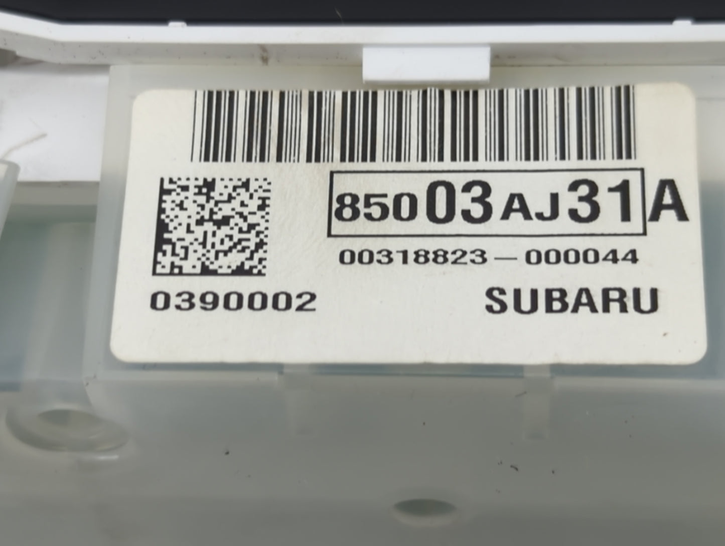 2011 Subaru Legacy Instrument Cluster Speedometer Gauges P/N:85003AJ31A Fits OEM Used Auto Parts - Oemusedautoparts1.com