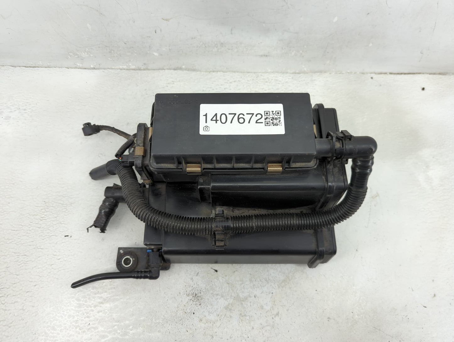 2010-2014 Subaru Legacy Fusebox Fuse Box Panel Relay Module P/N:42035AJ04A Fits Fits 2010 2011 2012 2013 2014 OEM Used Auto 