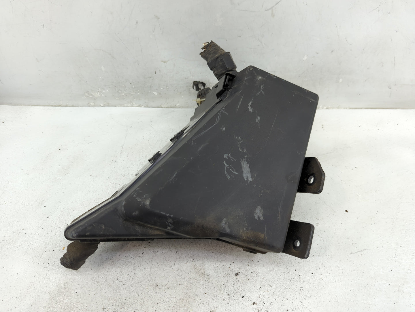 2010-2014 Subaru Legacy Fusebox Fuse Box Panel Relay Module P/N:MB502000B Fits Fits 2010 2011 2012 2013 2014 OEM Used Auto P