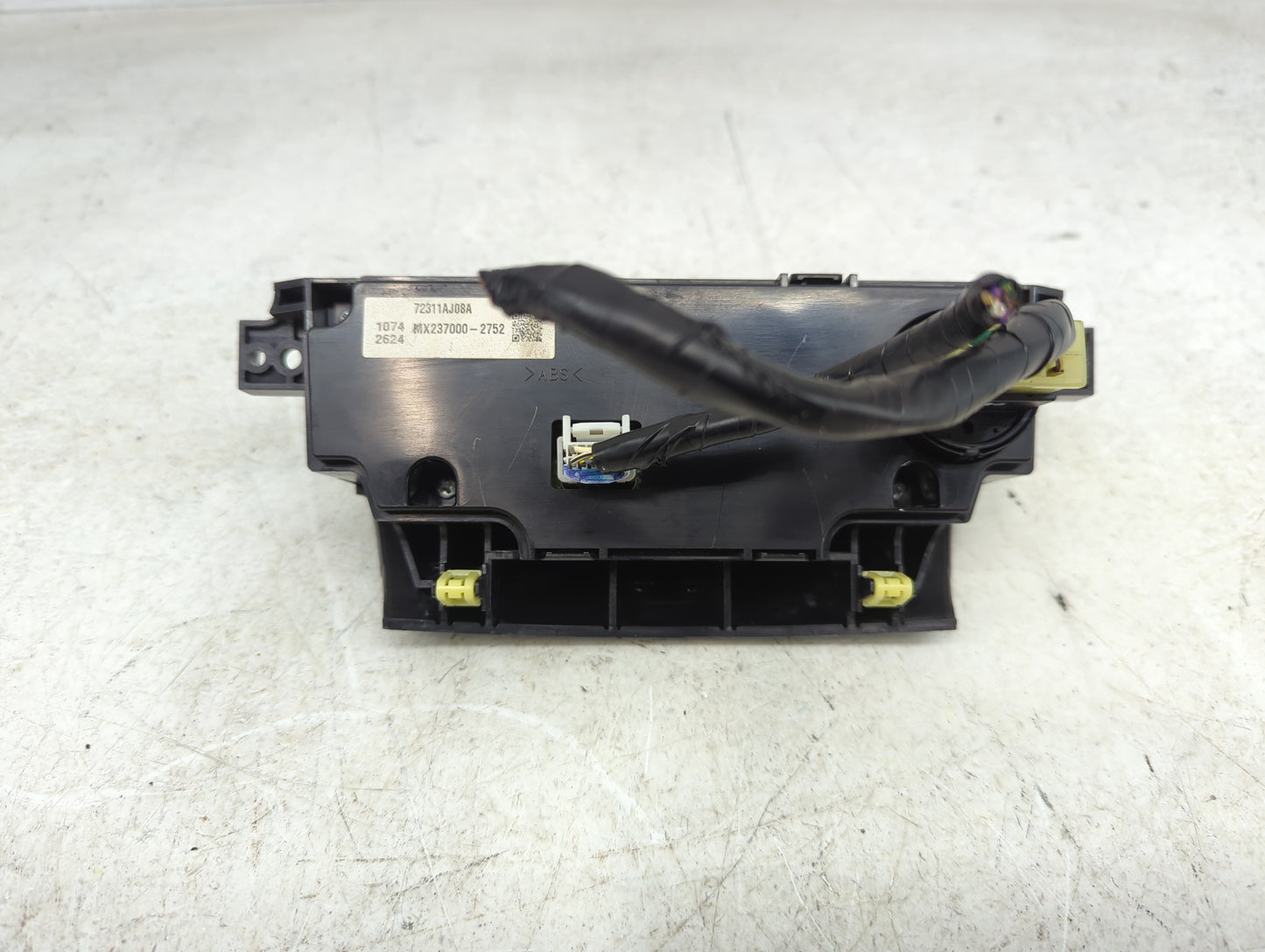 2010-2014 Subaru Legacy Climate Control Module Temperature AC/Heater Replacement P/N:72311AJ08A Fits Fits 2010 2011 2012 201