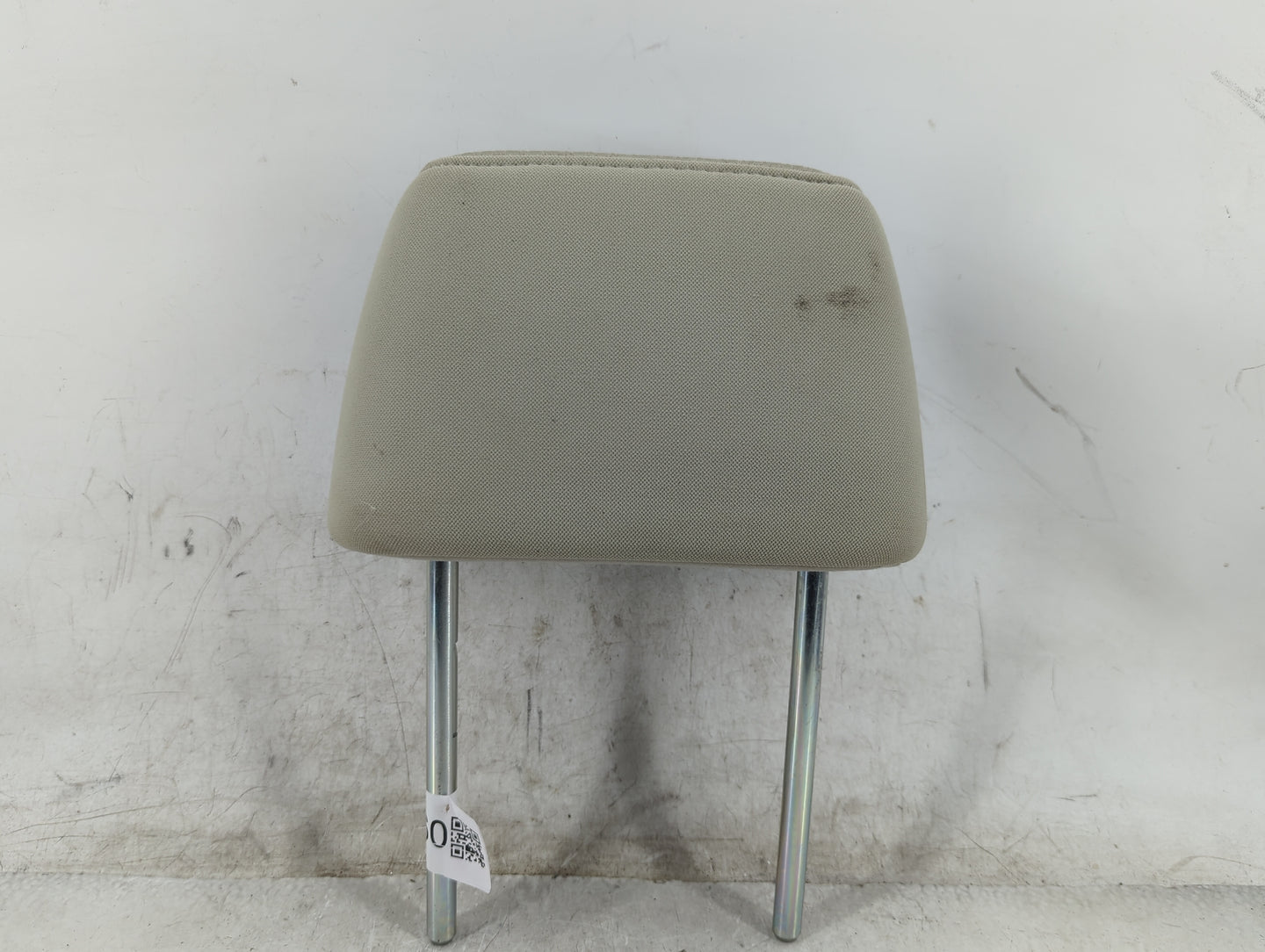 2010-2012 Subaru Legacy Headrest Head Rest Rear Seat Fits Fits 2010 2011 2012 OEM Used Auto Parts - Oemusedautoparts1.com