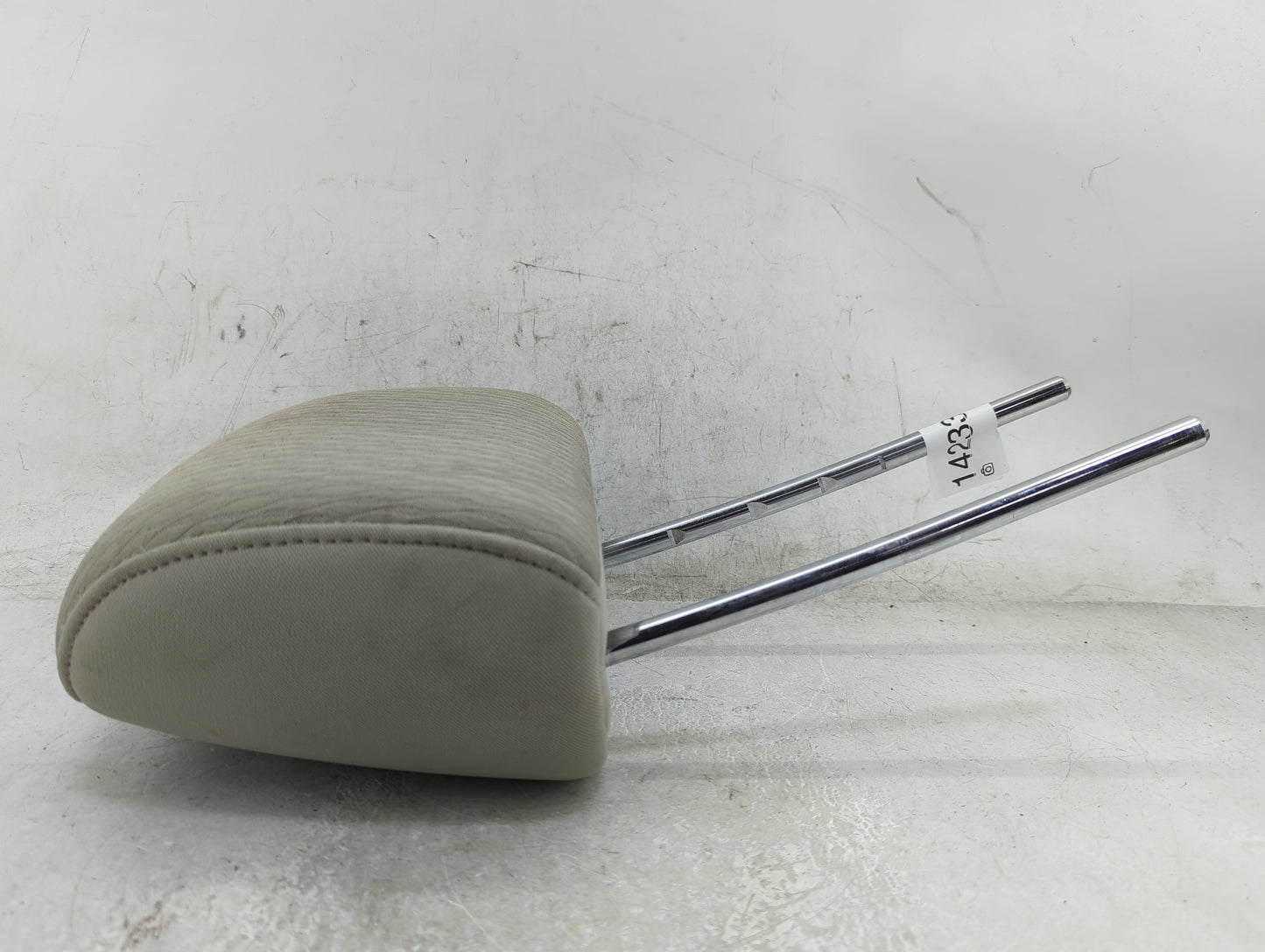 2010-2012 Subaru Legacy Headrest Head Rest Rear Seat Fits Fits 2010 2011 2012 OEM Used Auto Parts - Oemusedautoparts1.com