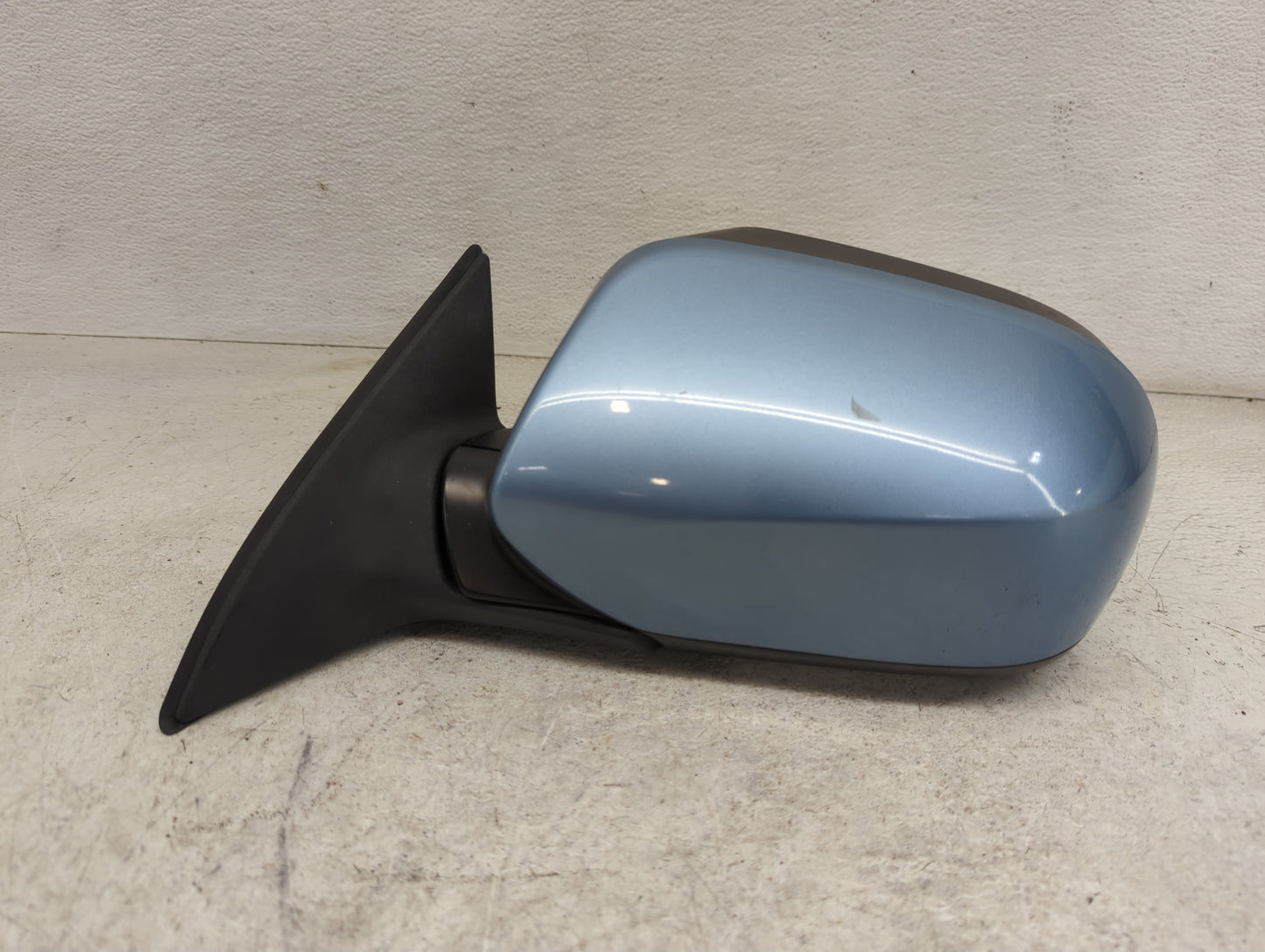 2011-2014 Subaru Legacy Driver Side View Mirror - Left Door Mirror OEM Used - Oemusedautoparts1.com
