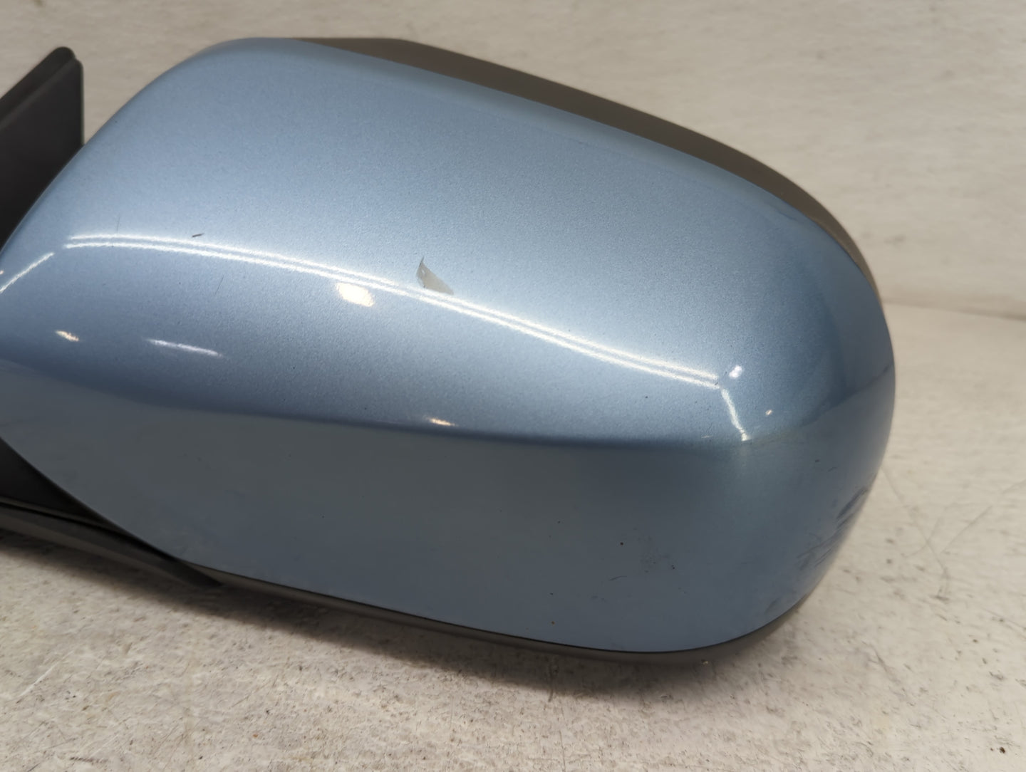 2011-2014 Subaru Legacy Driver Side View Mirror - Left Door Mirror OEM Used - Oemusedautoparts1.com