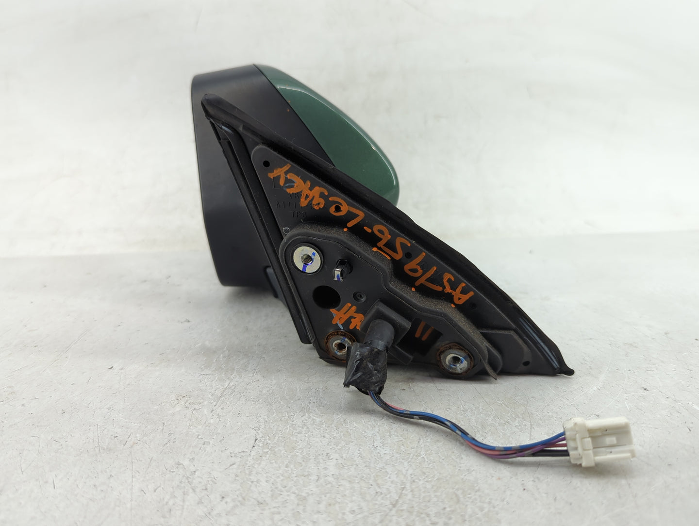 2011 Subaru Legacy Driver Side View Mirror - Left Door Mirror OEM Used - Oemusedautoparts1.com