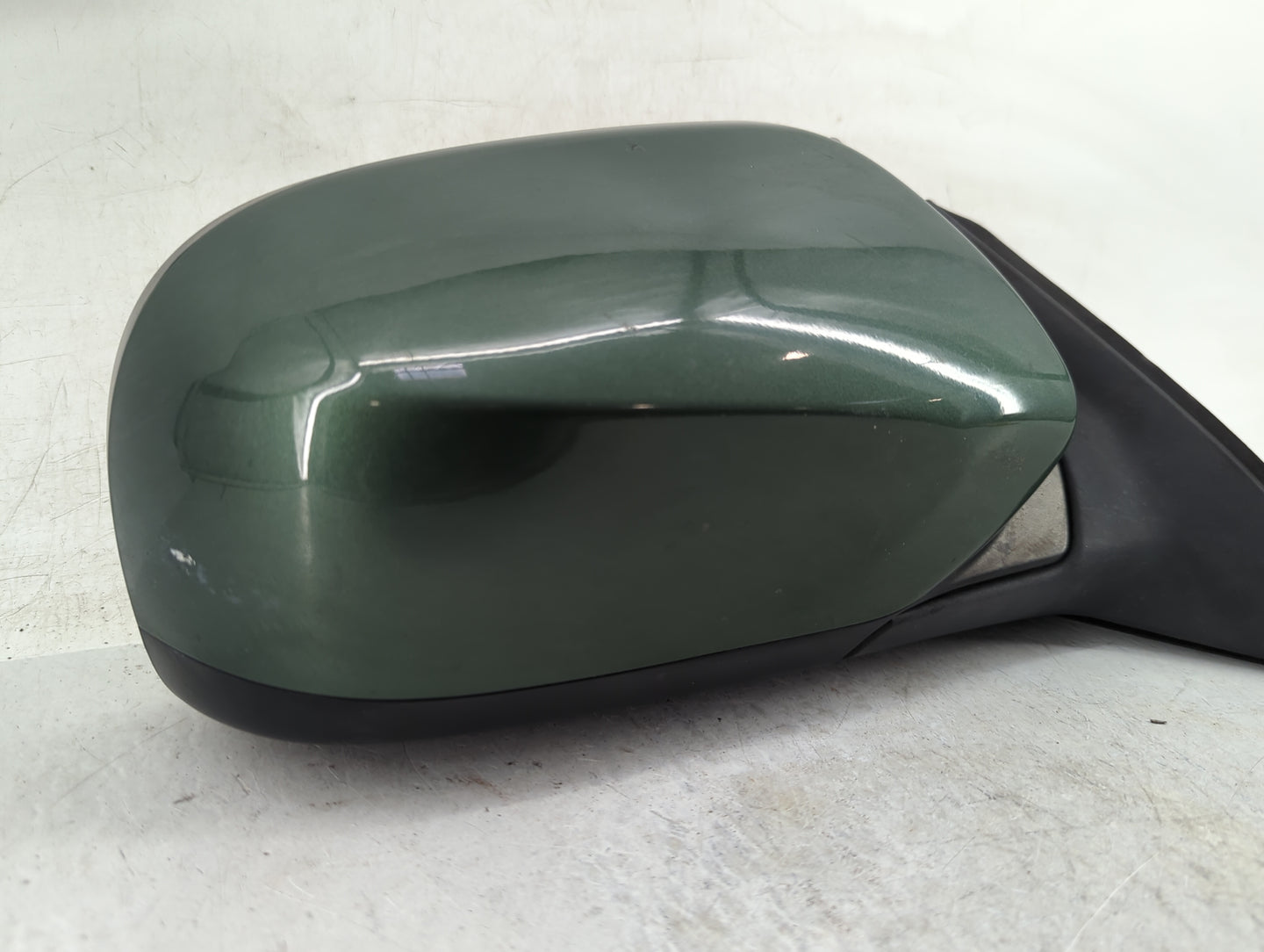 2011-2014 Subaru Legacy Passenger Side View Mirror - Right Door Mirror OEM Used - Oemusedautoparts1.com
