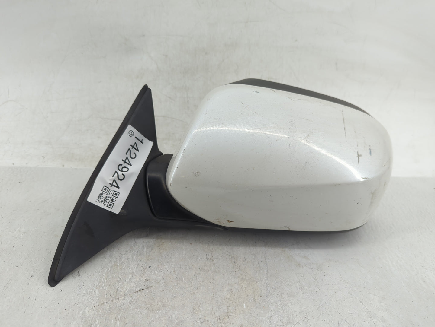2011-2014 Subaru Legacy Driver Side View Mirror - Left Door Mirror OEM Used - Oemusedautoparts1.com