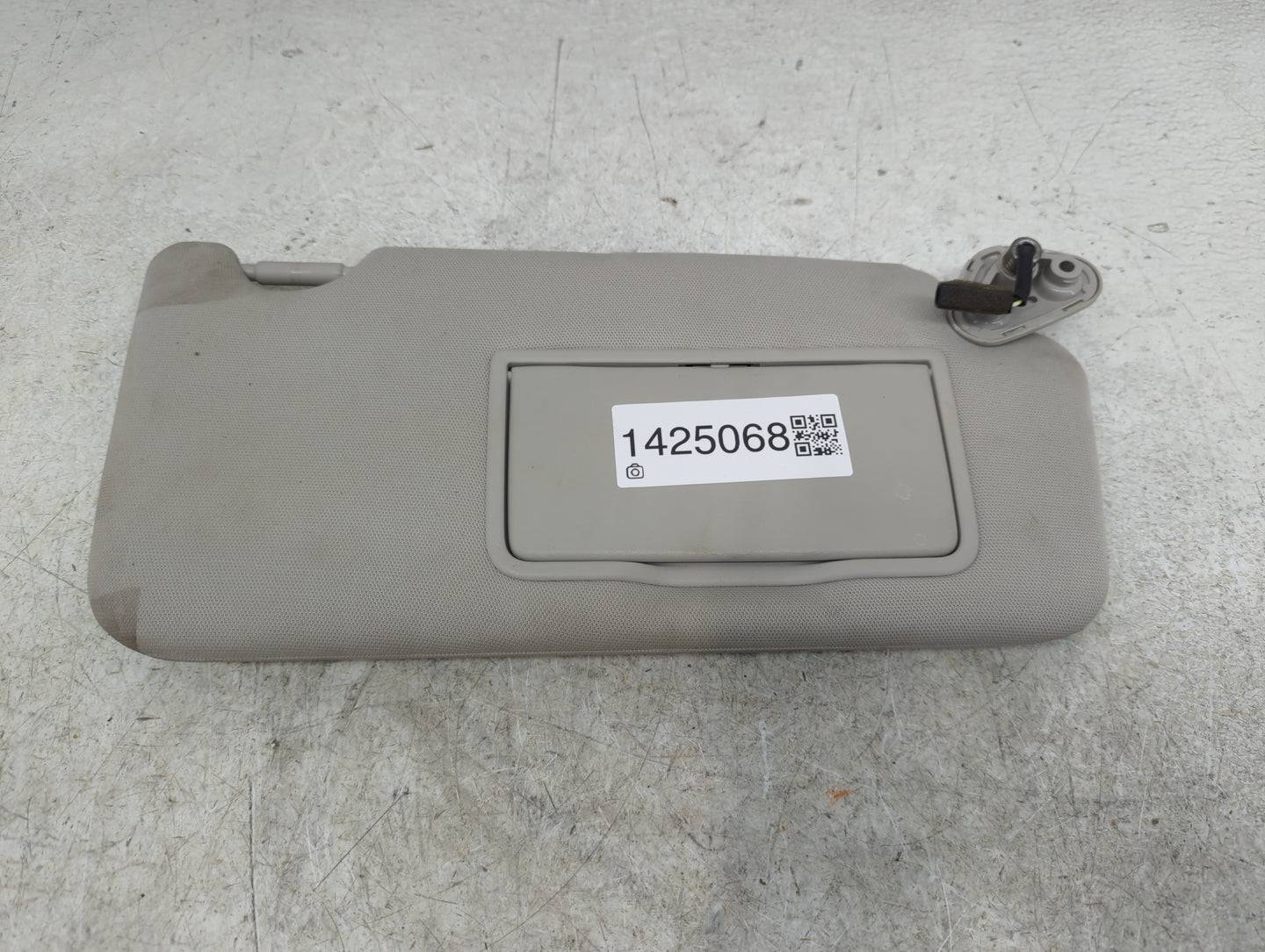 2010-2014 Subaru Legacy Sun Visor Shade Replacement Passenger Right Mirror Fits Fits 2010 2011 2012 2013 2014 OEM Used Auto 