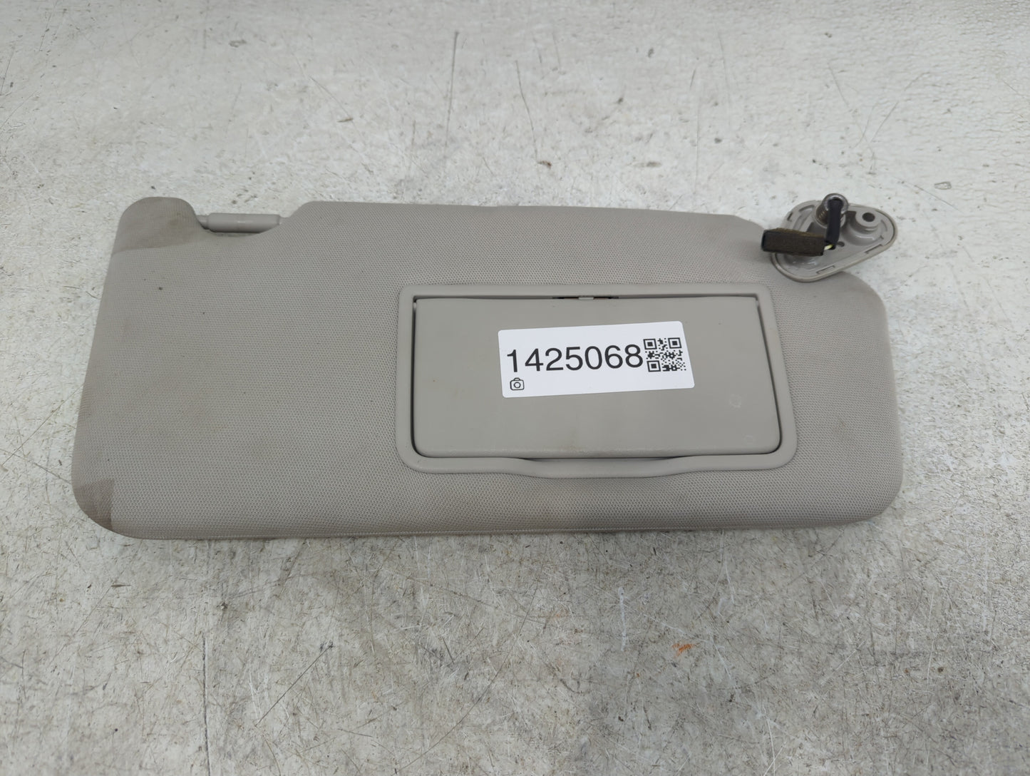 2010-2014 Subaru Legacy Sun Visor Shade Replacement Passenger Right Mirror Fits Fits 2010 2011 2012 2013 2014 OEM Used Auto 