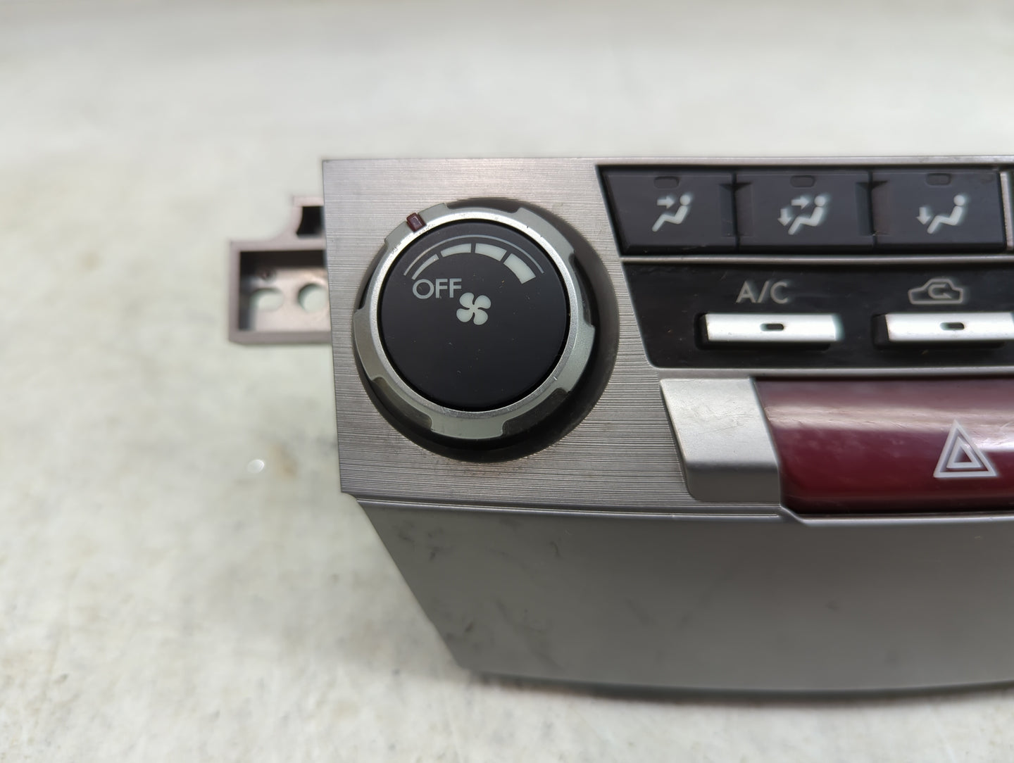 2011 Subaru Legacy Climate Control Module Temperature AC/Heater Replacement P/N:72311AJ08A MX237000-2752 Fits OEM Used Auto 