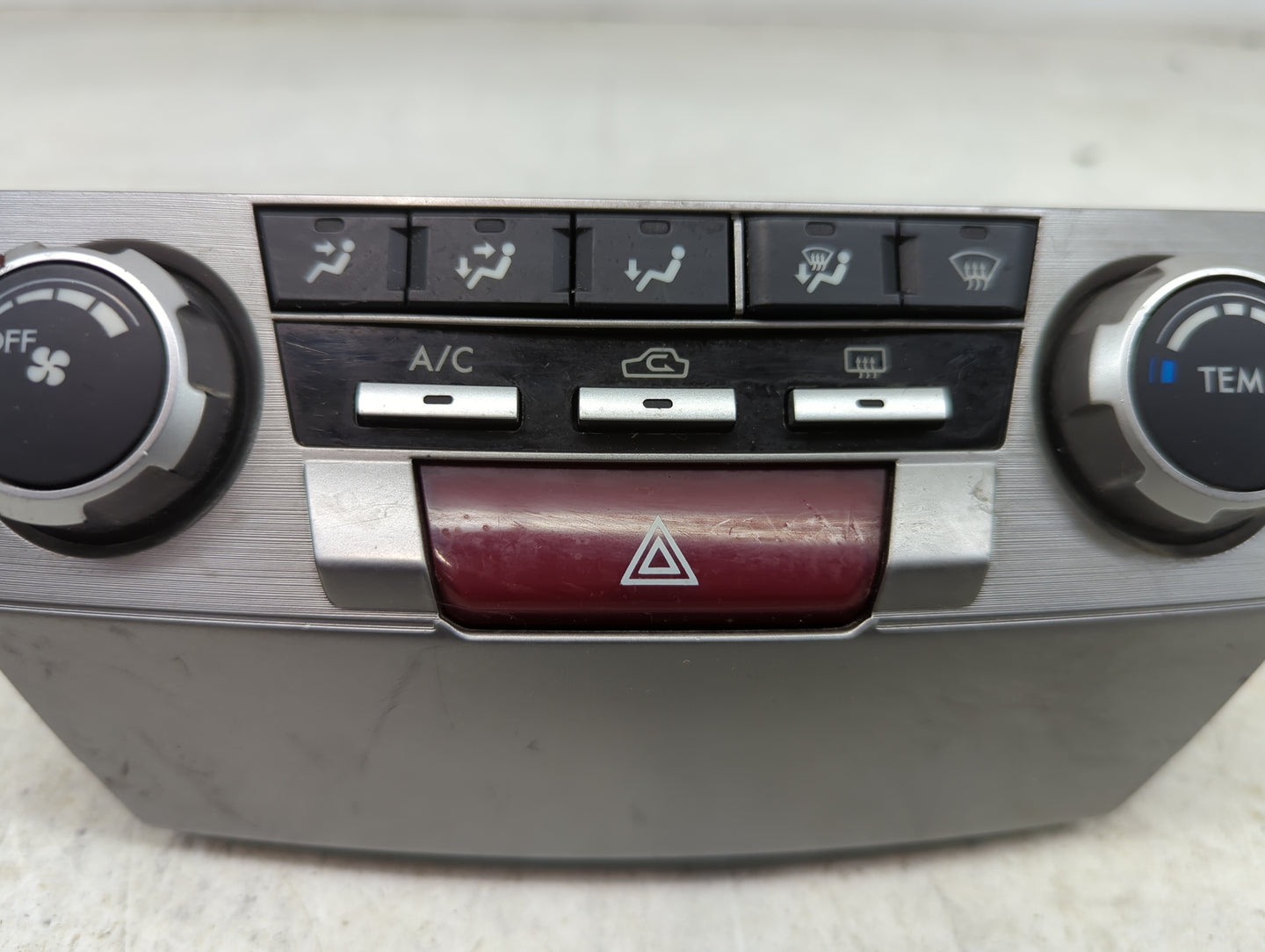 2011 Subaru Legacy Climate Control Module Temperature AC/Heater Replacement P/N:72311AJ08A MX237000-2752 Fits OEM Used Auto 