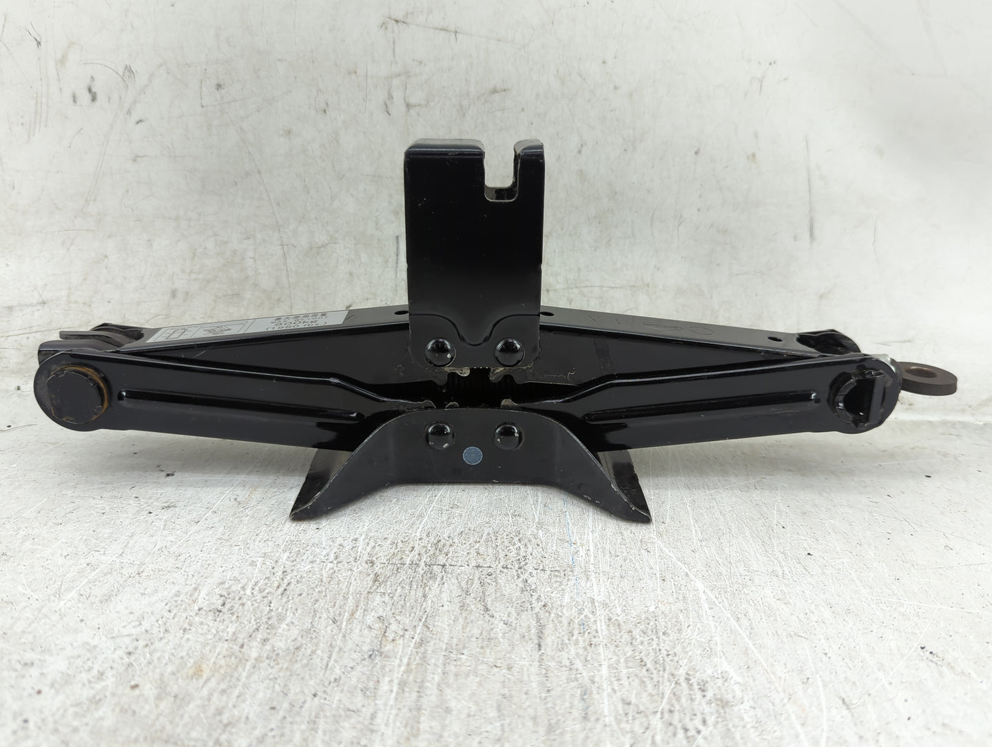 2011 Subaru Legacy Spare Scissor Car Jack - Oemusedautoparts1.com