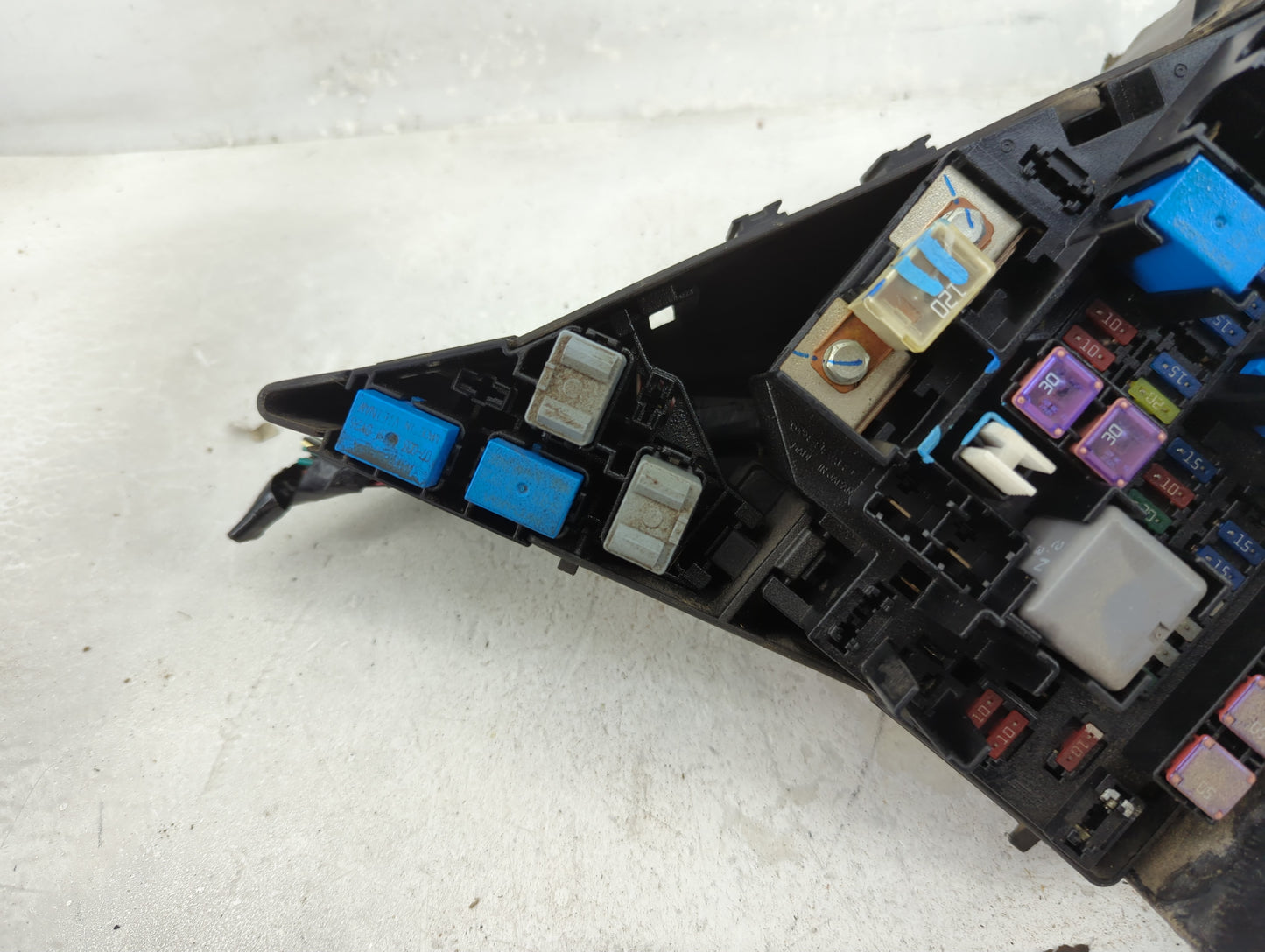 2010-2014 Subaru Legacy Fusebox Fuse Box Panel Relay Module P/N:MB502000B Fits Fits 2010 2011 2012 2013 2014 OEM Used Auto P