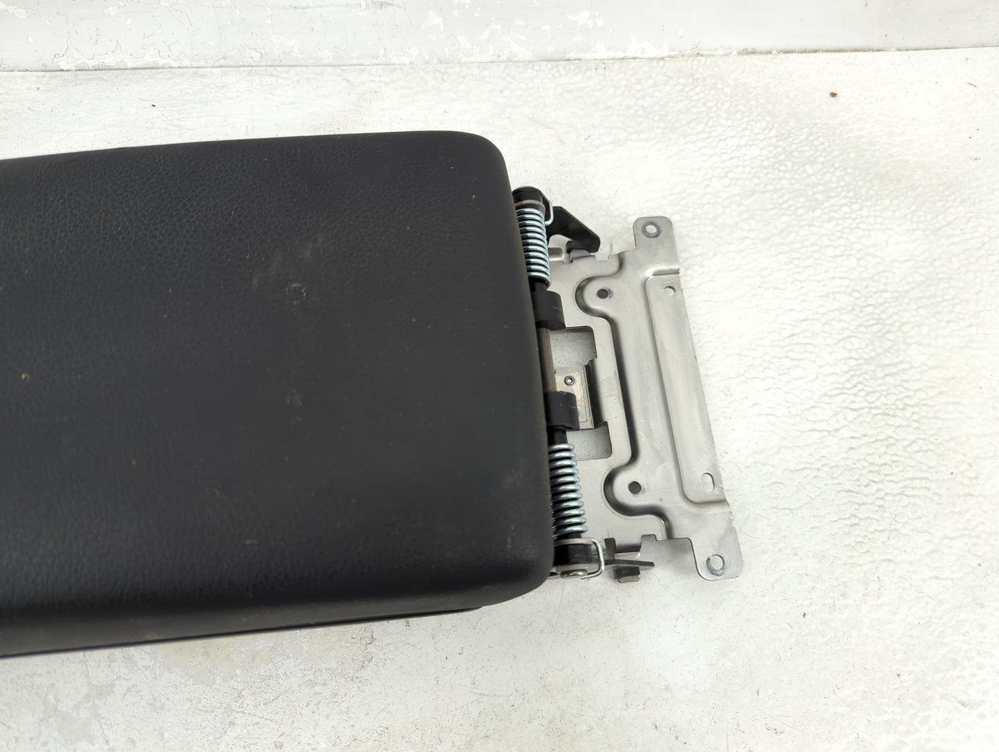 2011 Subaru Legacy Center Console Armrest Cover Lid Fits OEM Used Auto Parts - Oemusedautoparts1.com