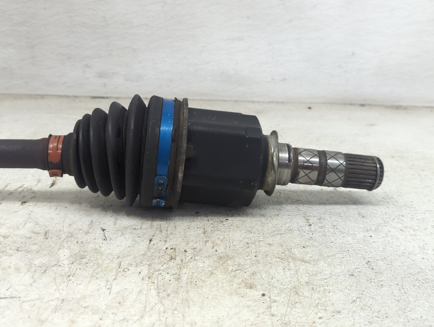 2010-2014 Subaru Legacy Axle Shaft Front Passenger Cv C/v - Oemusedautoparts1.com