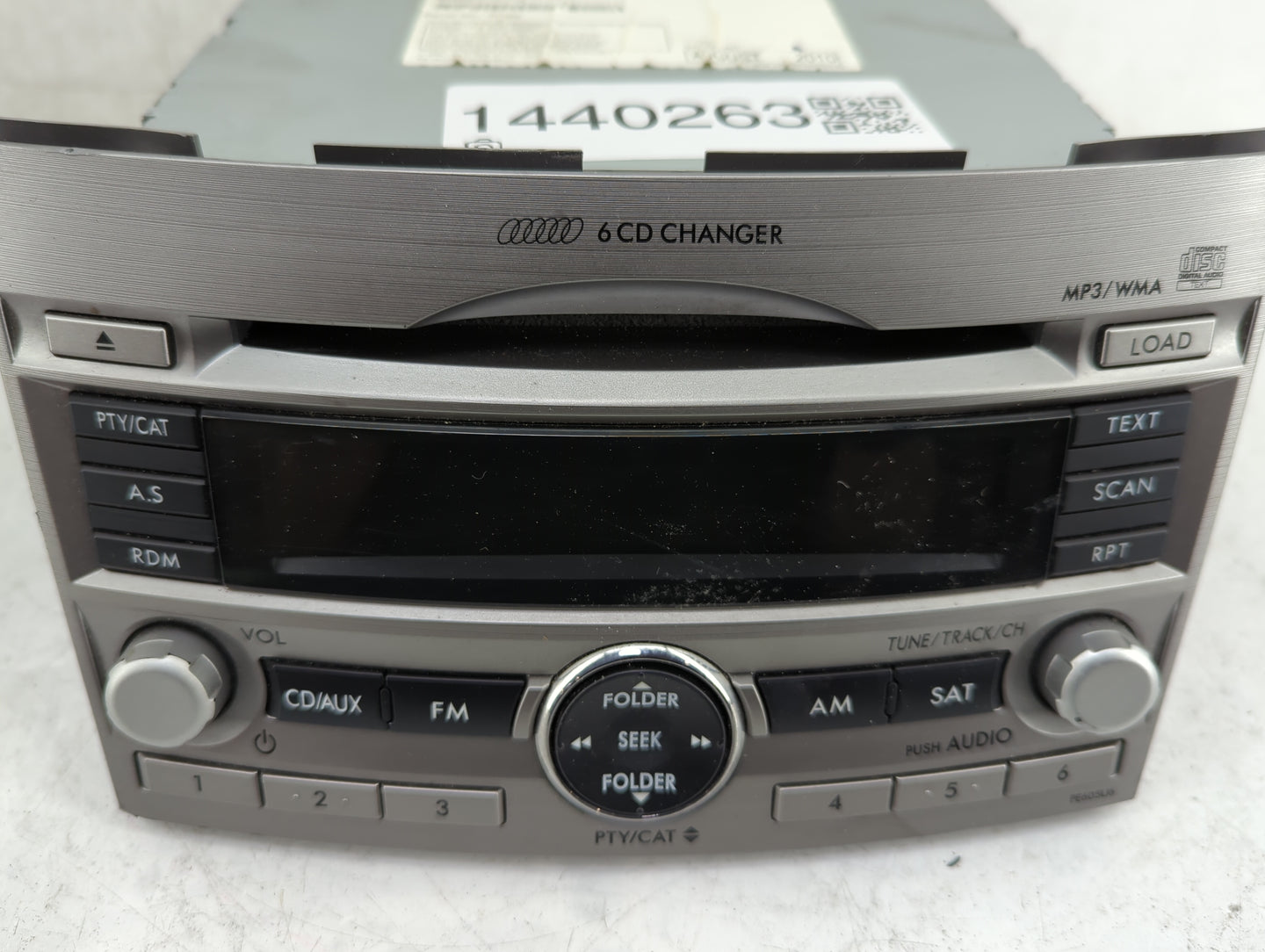 2010-2012 Subaru Legacy Radio AM FM Cd Player Receiver Replacement Fits Fits 2010 2011 2012 OEM Used Auto Parts - Oemusedaut